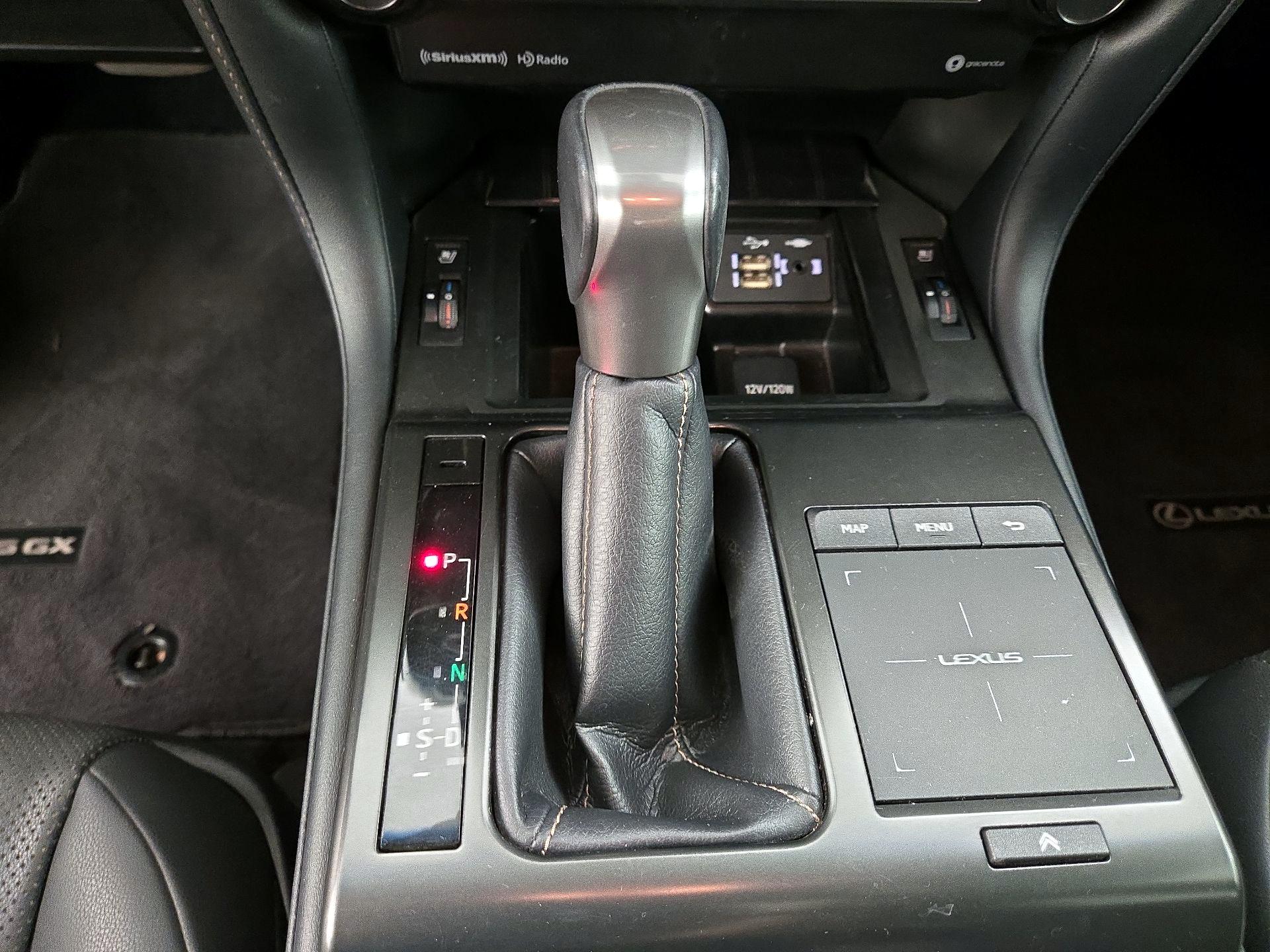 Thumbnail: 2022 Lexus GX - 18