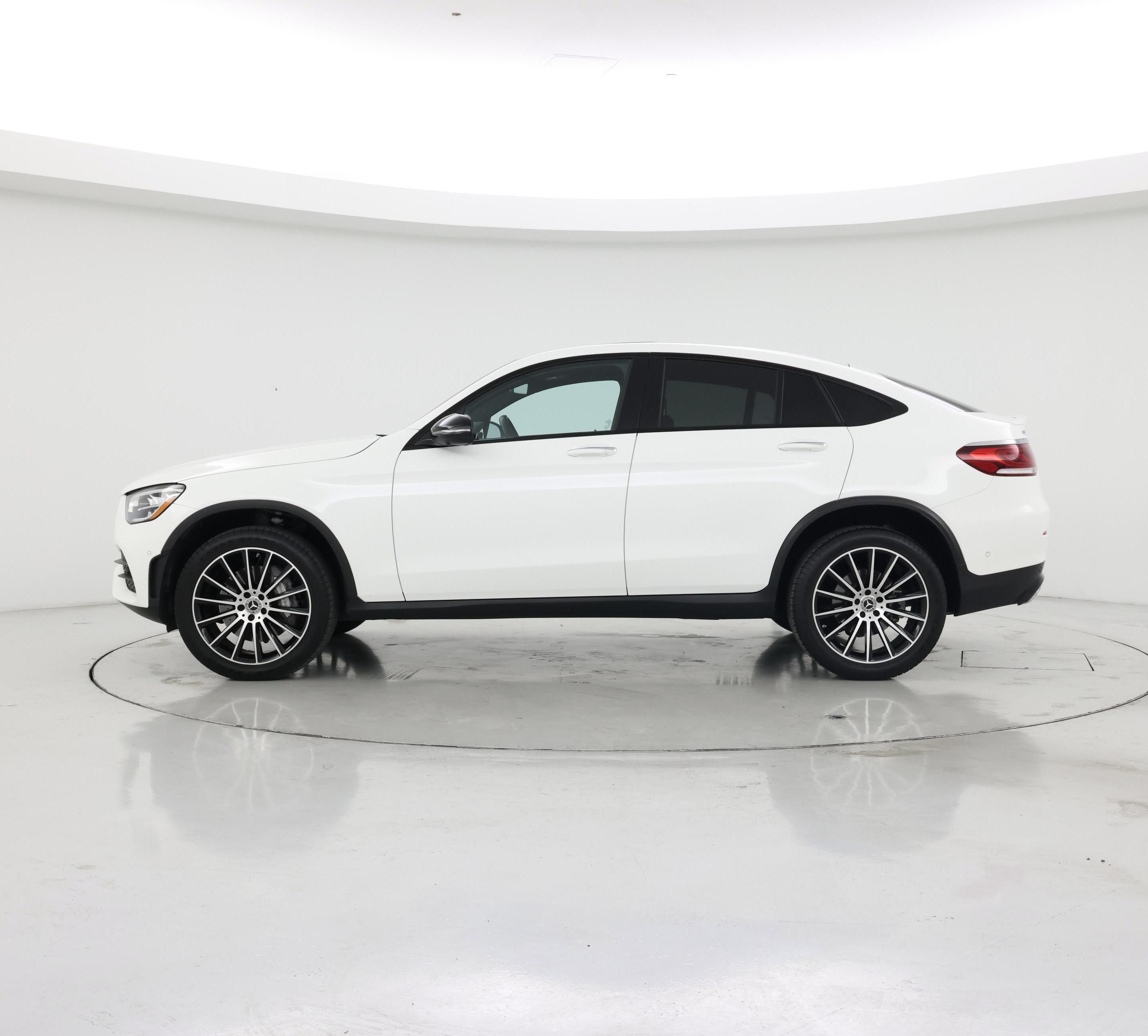 Thumbnail: 2023 Mercedes-Benz GLC - 3