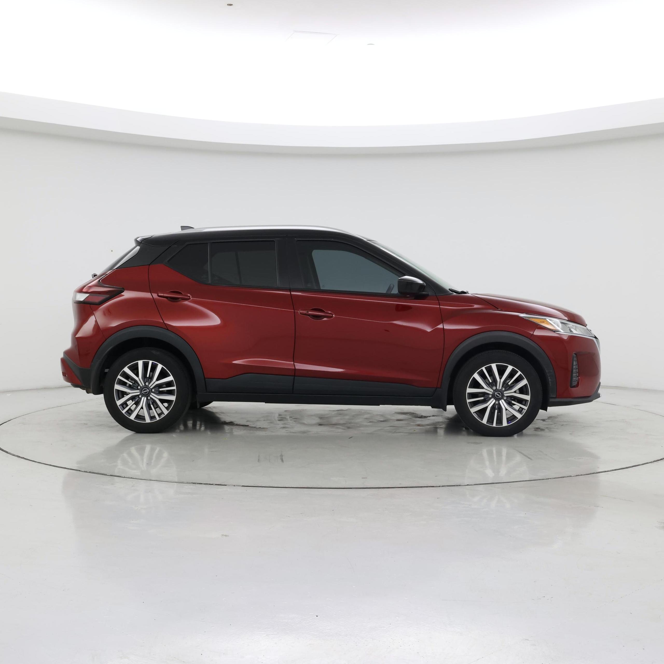 Thumbnail: 2023 Nissan Kicks - 7