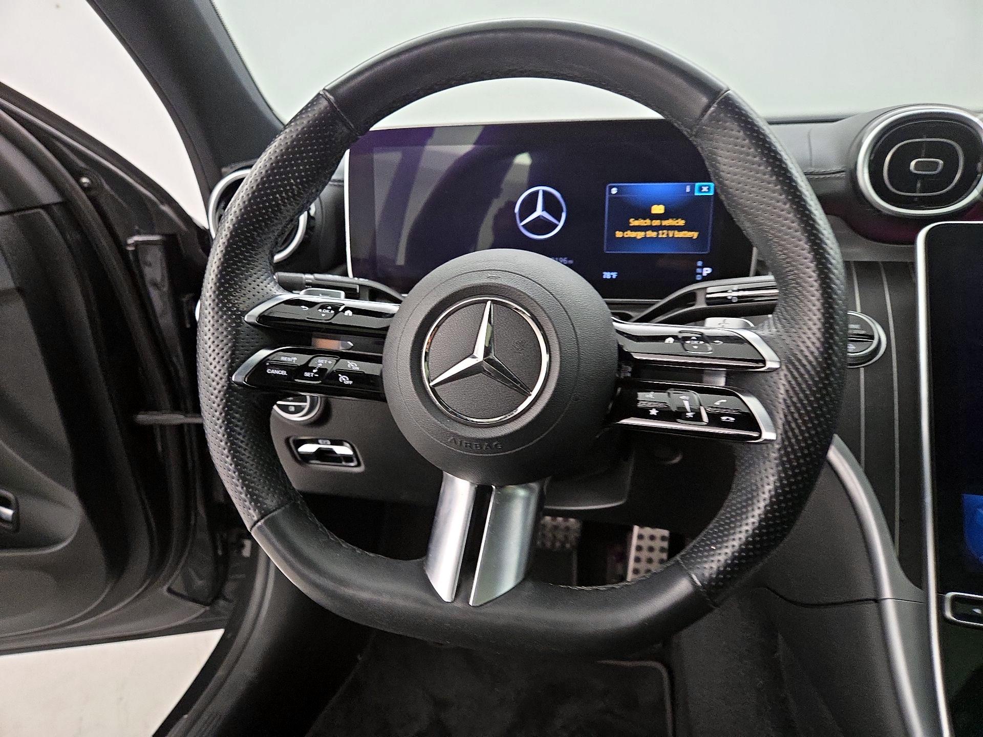 Thumbnail: 2023 Mercedes-Benz C-Class - 10
