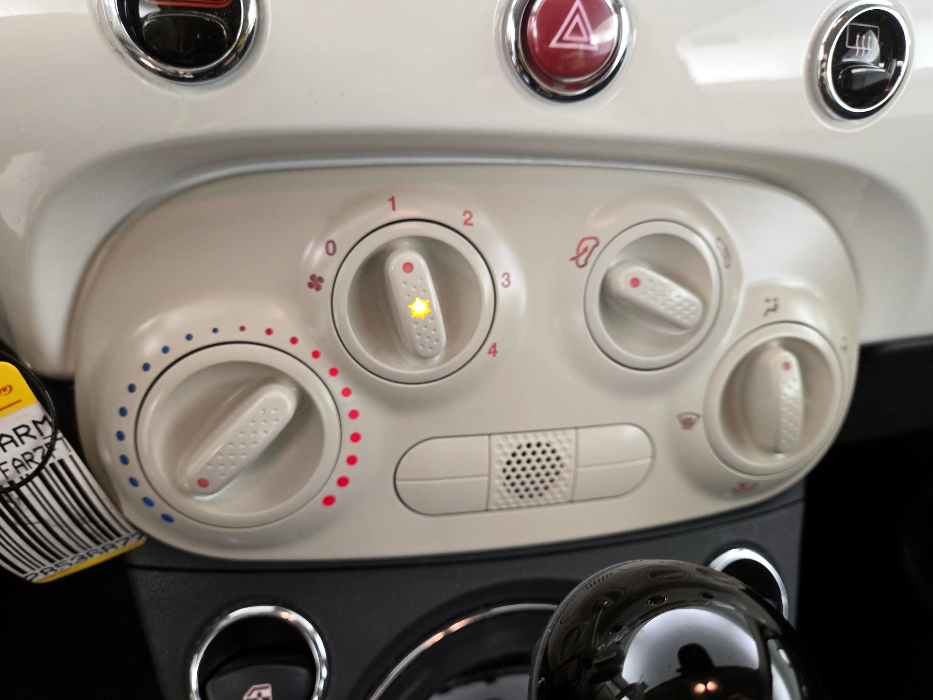 Thumbnail: 2015 Fiat 500 - 14