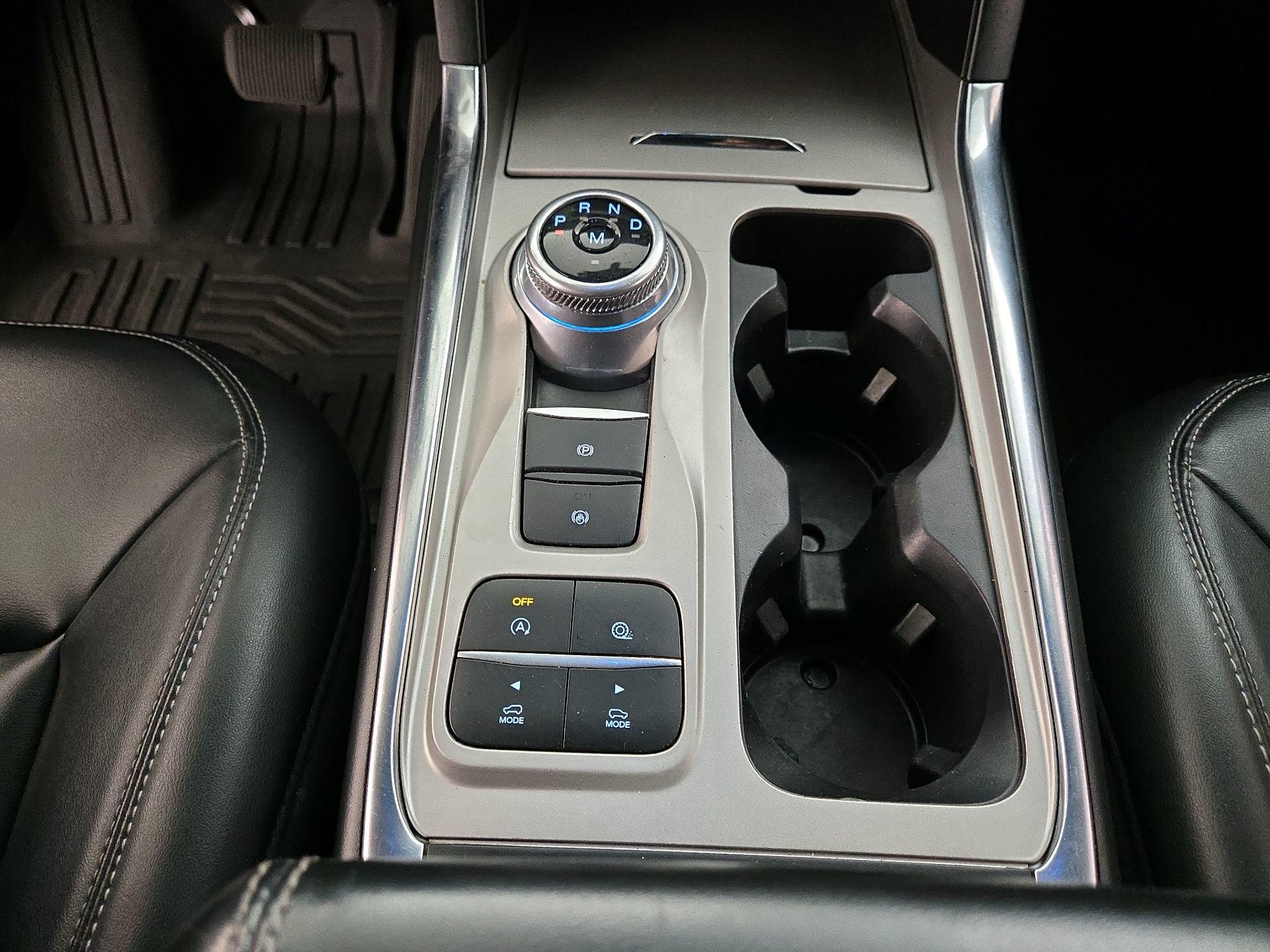 Thumbnail: 2021 Ford Explorer - 17