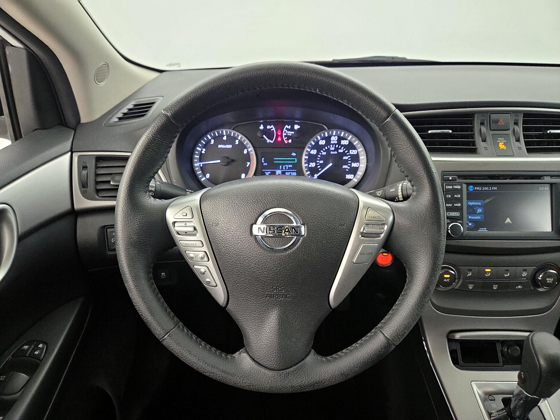 Thumbnail: 2014 Nissan Sentra - 10