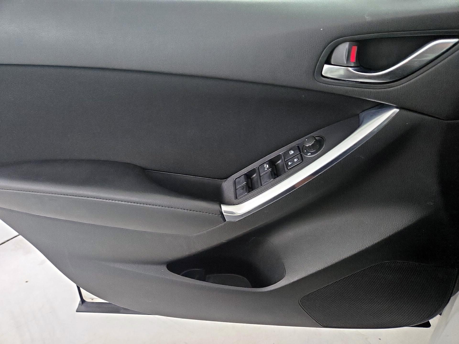 Thumbnail: 2015 Mazda CX-5 - 12