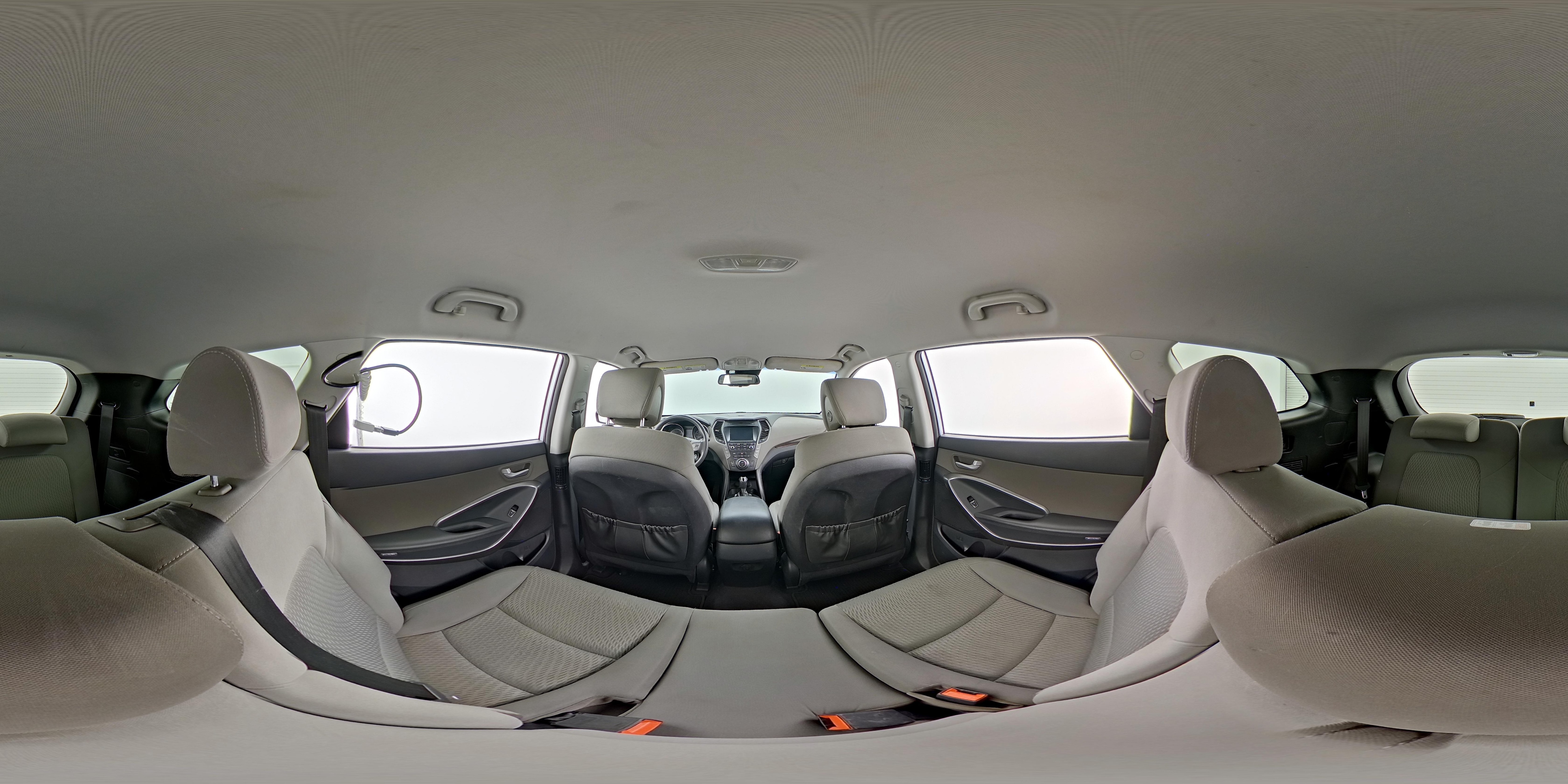 2017 Hyundai Santa Fe SE - Photo 27