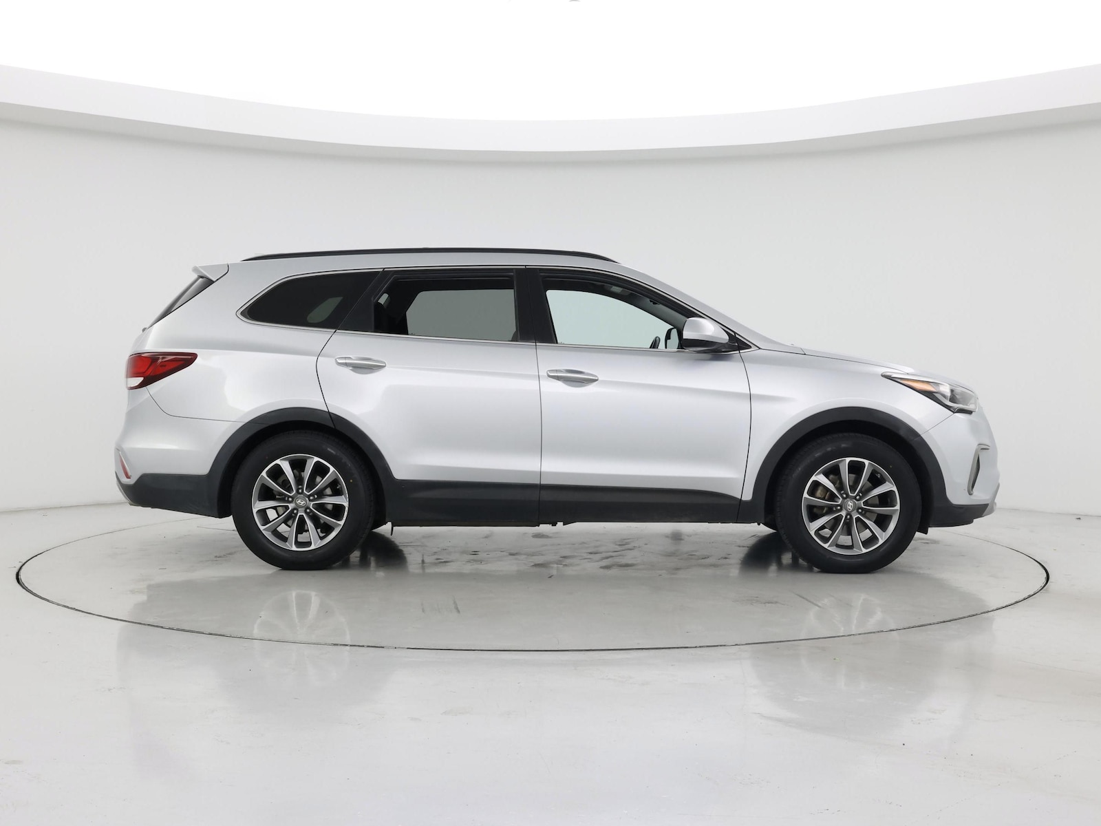 2017 Hyundai Santa Fe SE - Photo 8