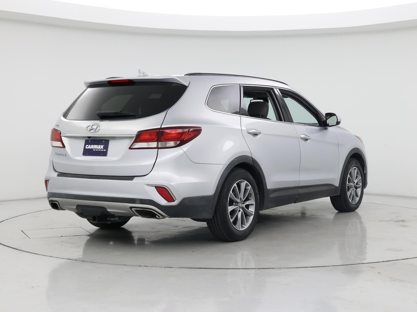 2017 Hyundai Santa Fe SE - Photo 9