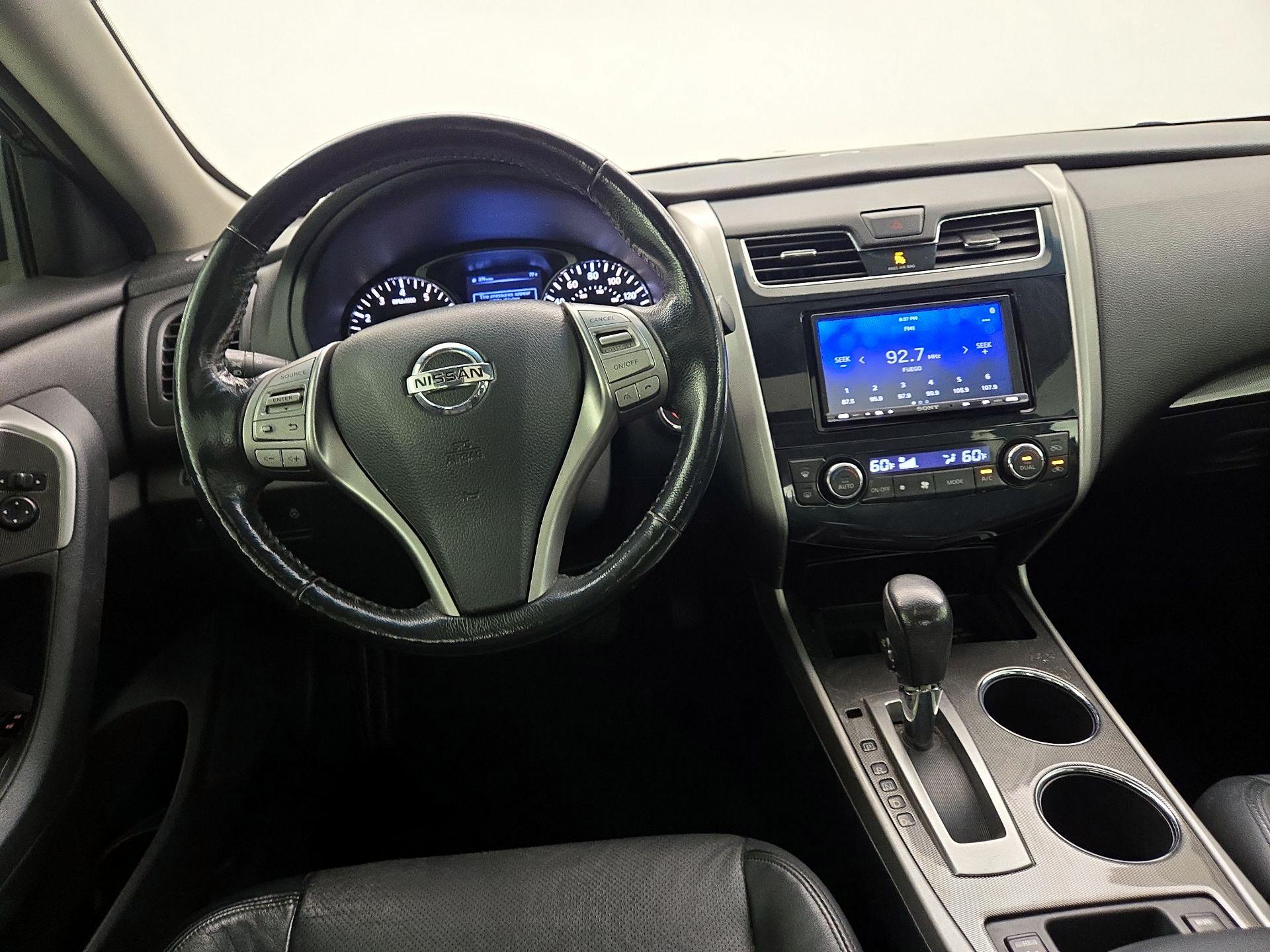 Thumbnail: 2014 Nissan Altima - 10