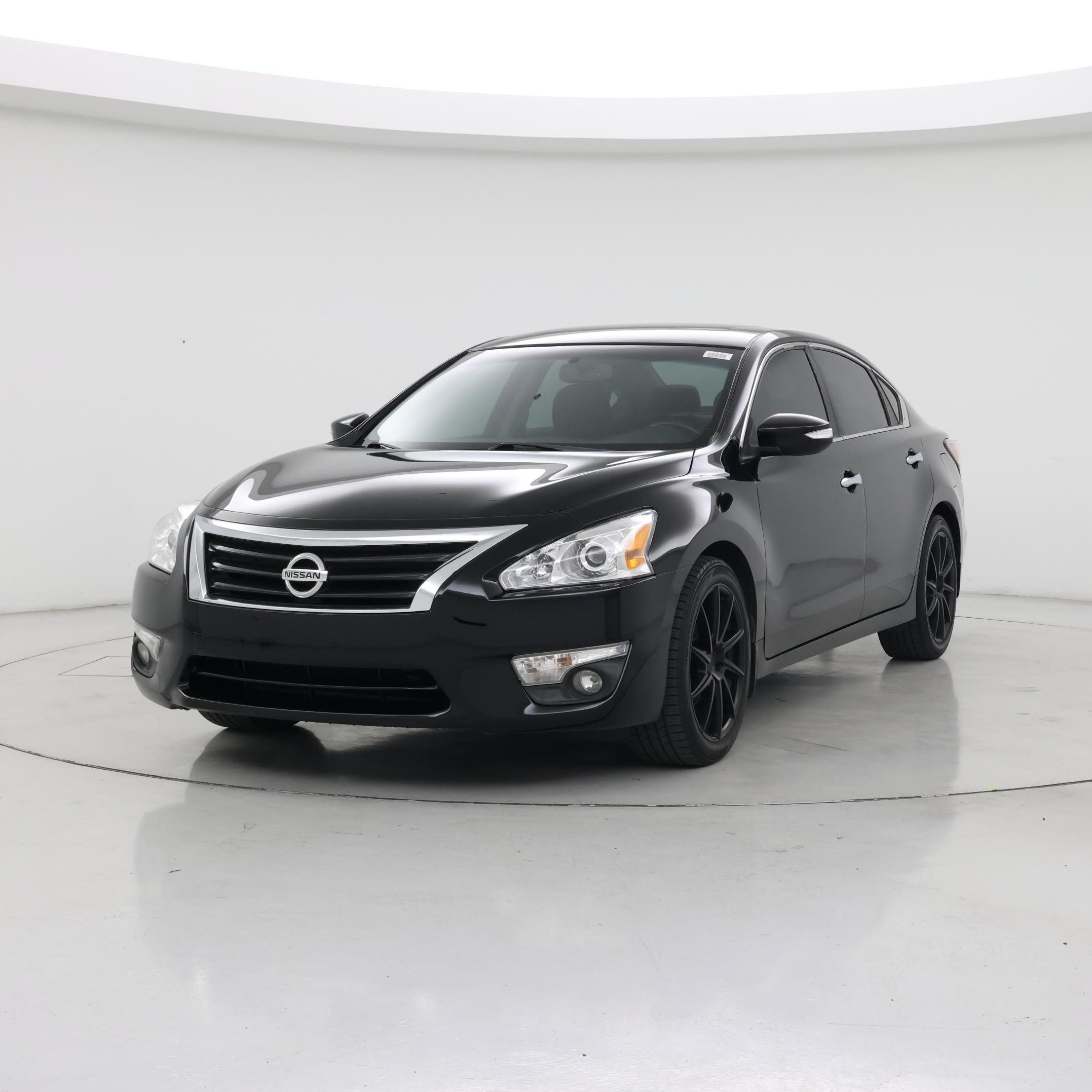 Thumbnail: 2014 Nissan Altima - 4