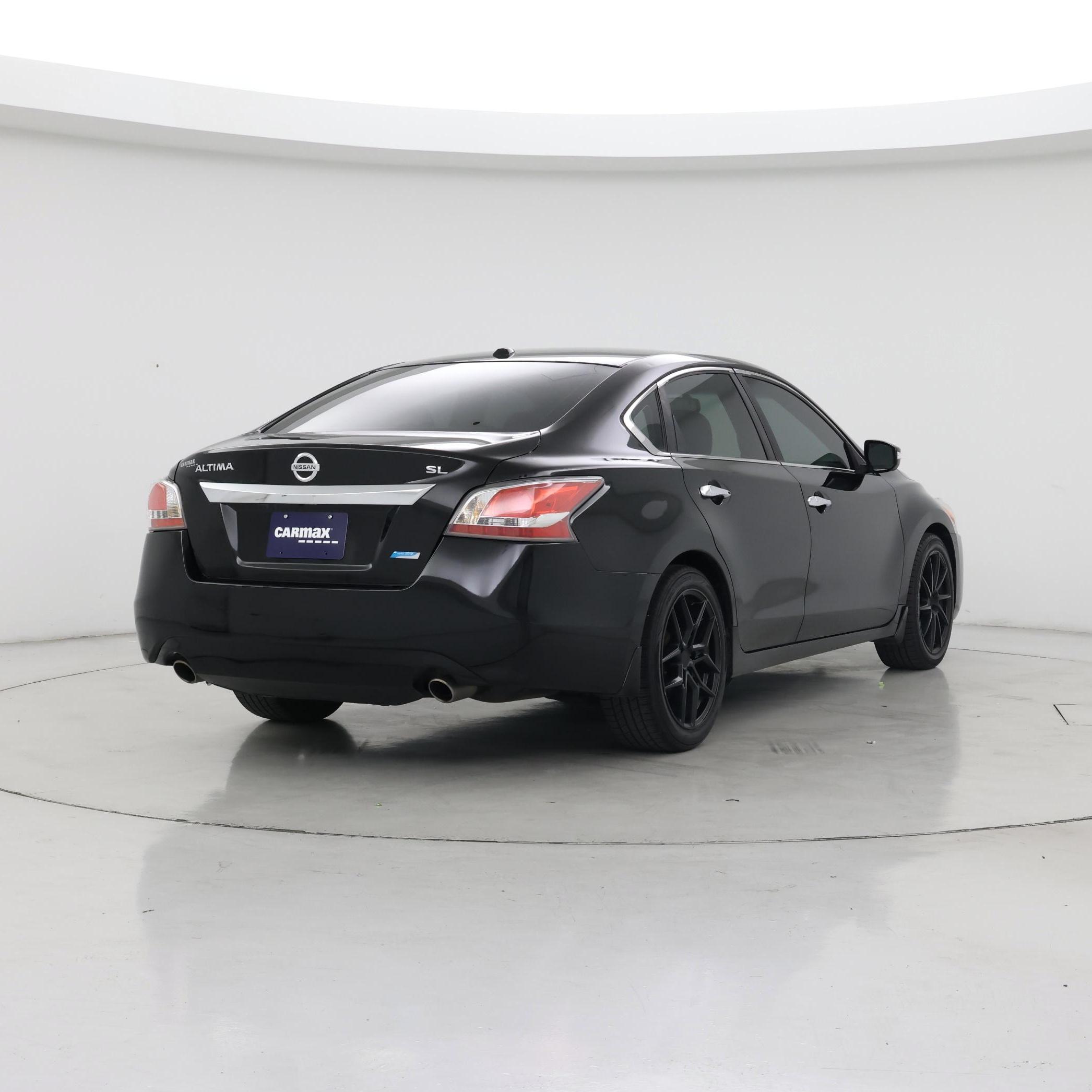Thumbnail: 2014 Nissan Altima - 8