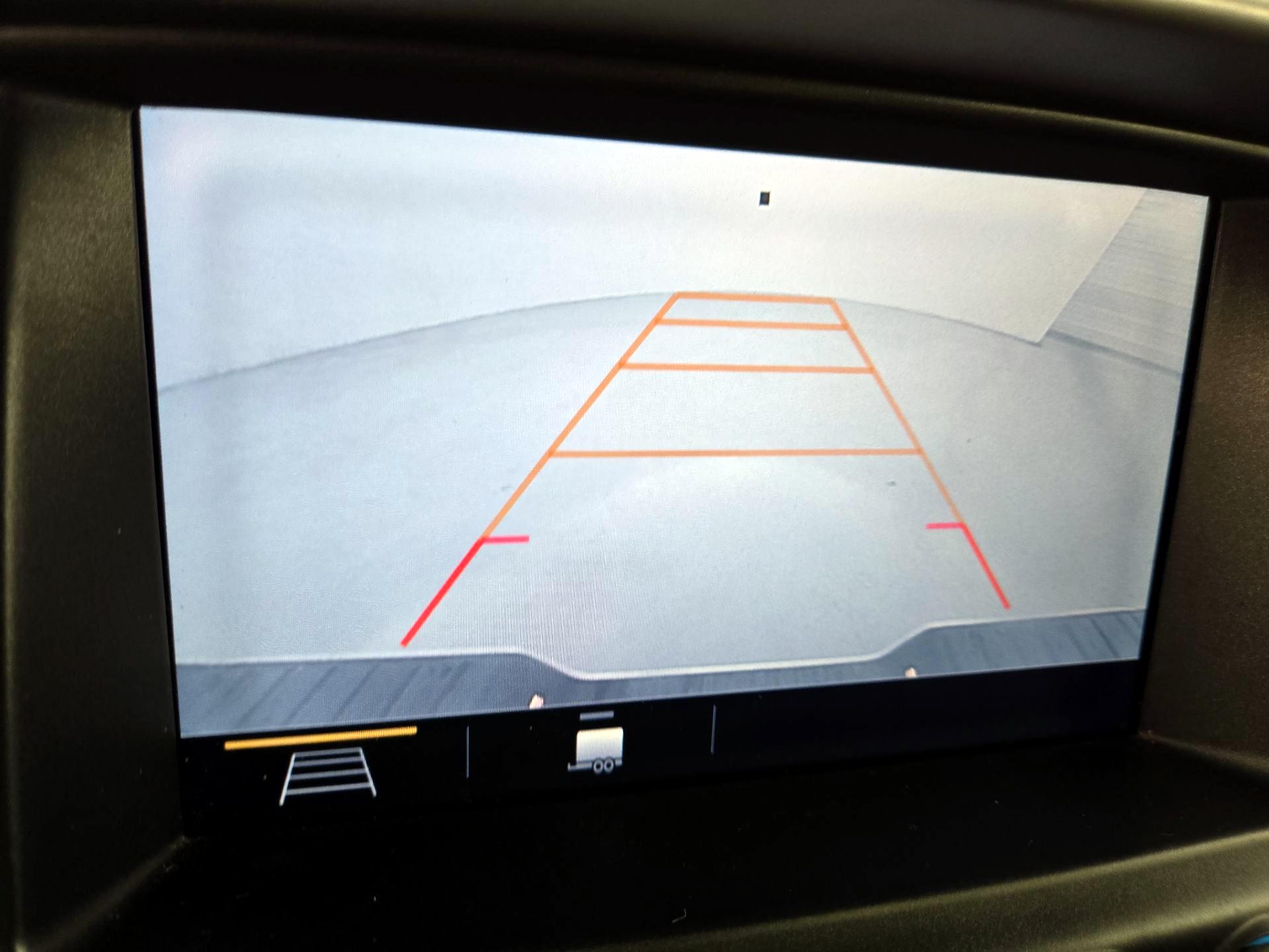 Thumbnail: 2021 Chevrolet Colorado - 15