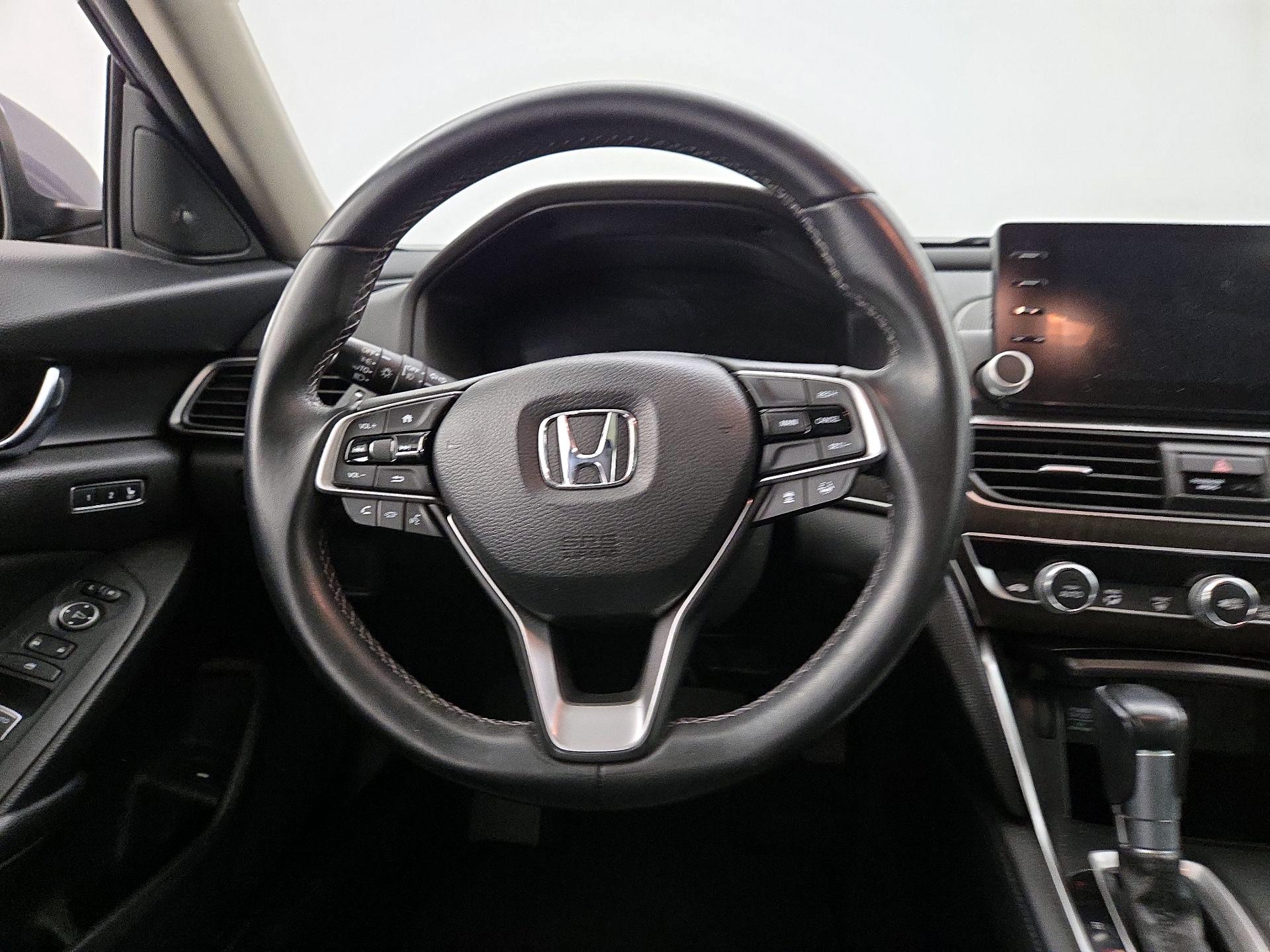 Thumbnail: 2018 Honda Accord - 10