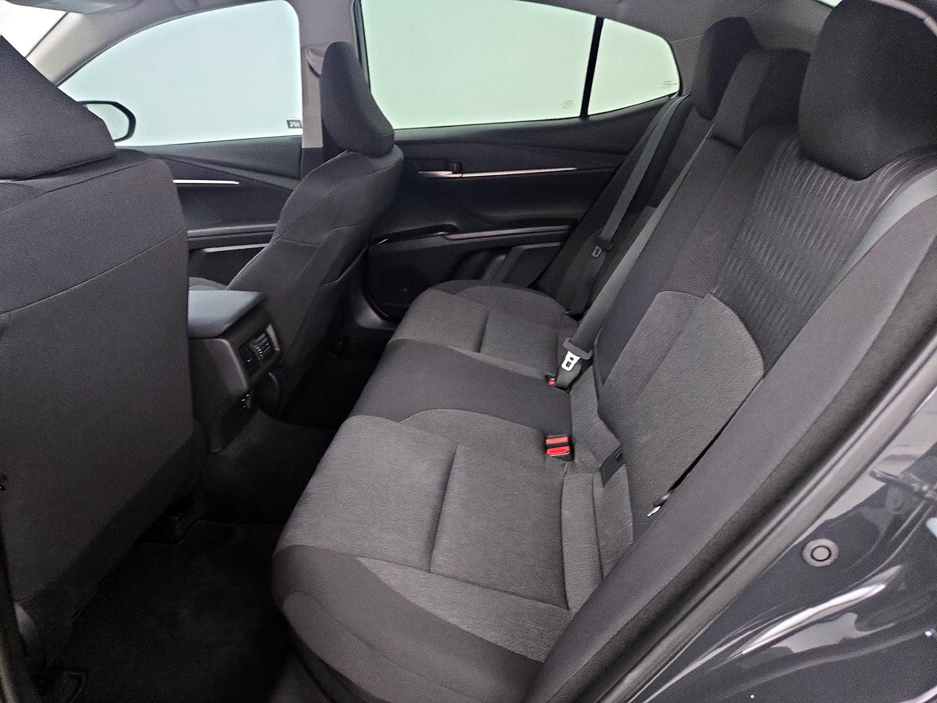 Thumbnail: 2025 Toyota Camry - 20