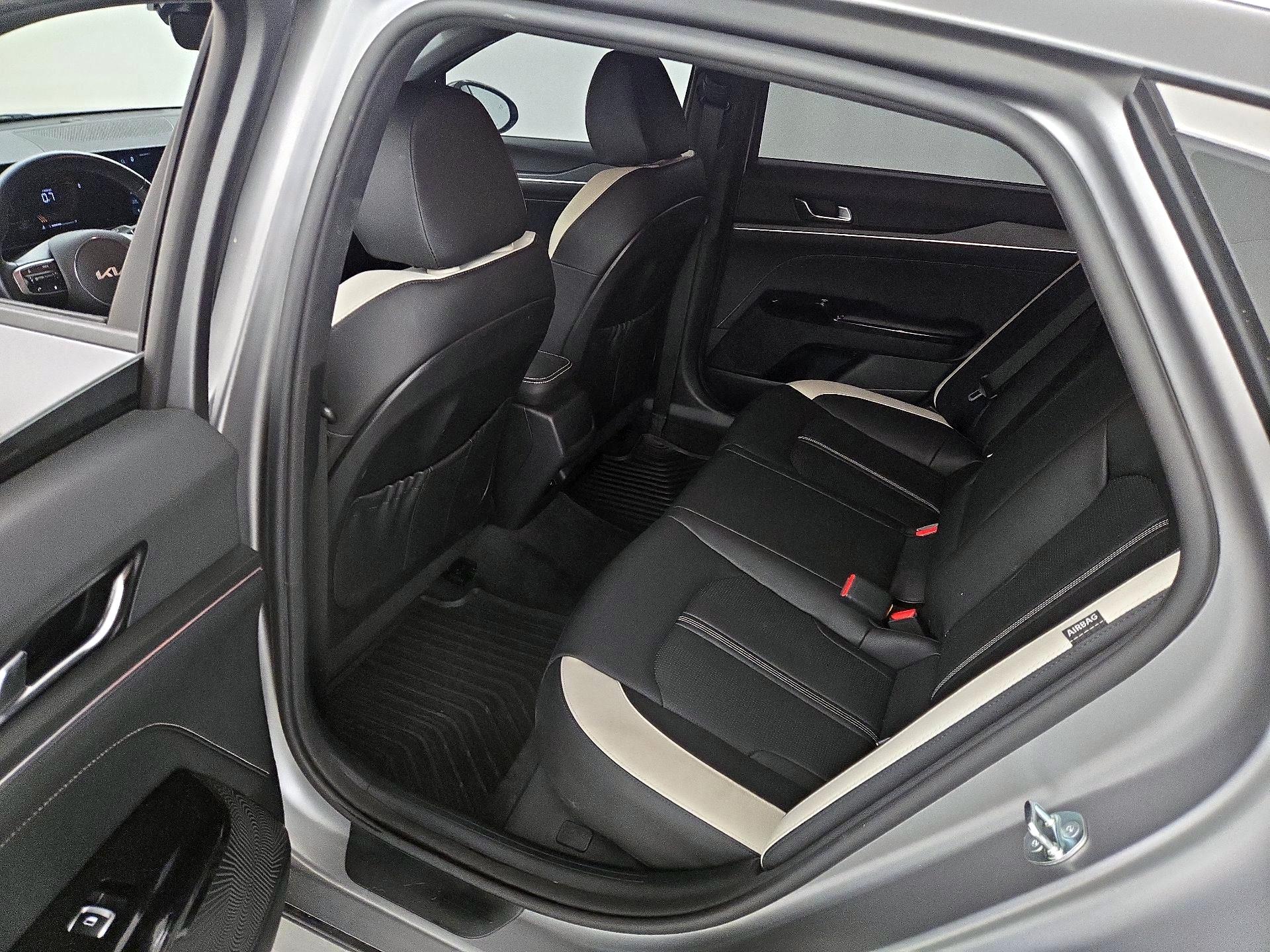 Thumbnail: 2025 Kia K5 - 20