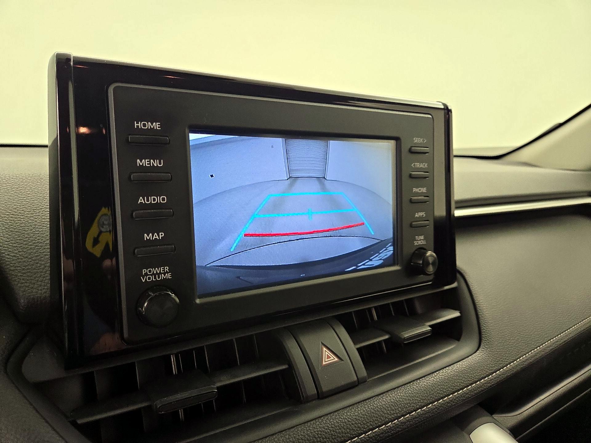 Thumbnail: 2019 Toyota RAV4 - 14