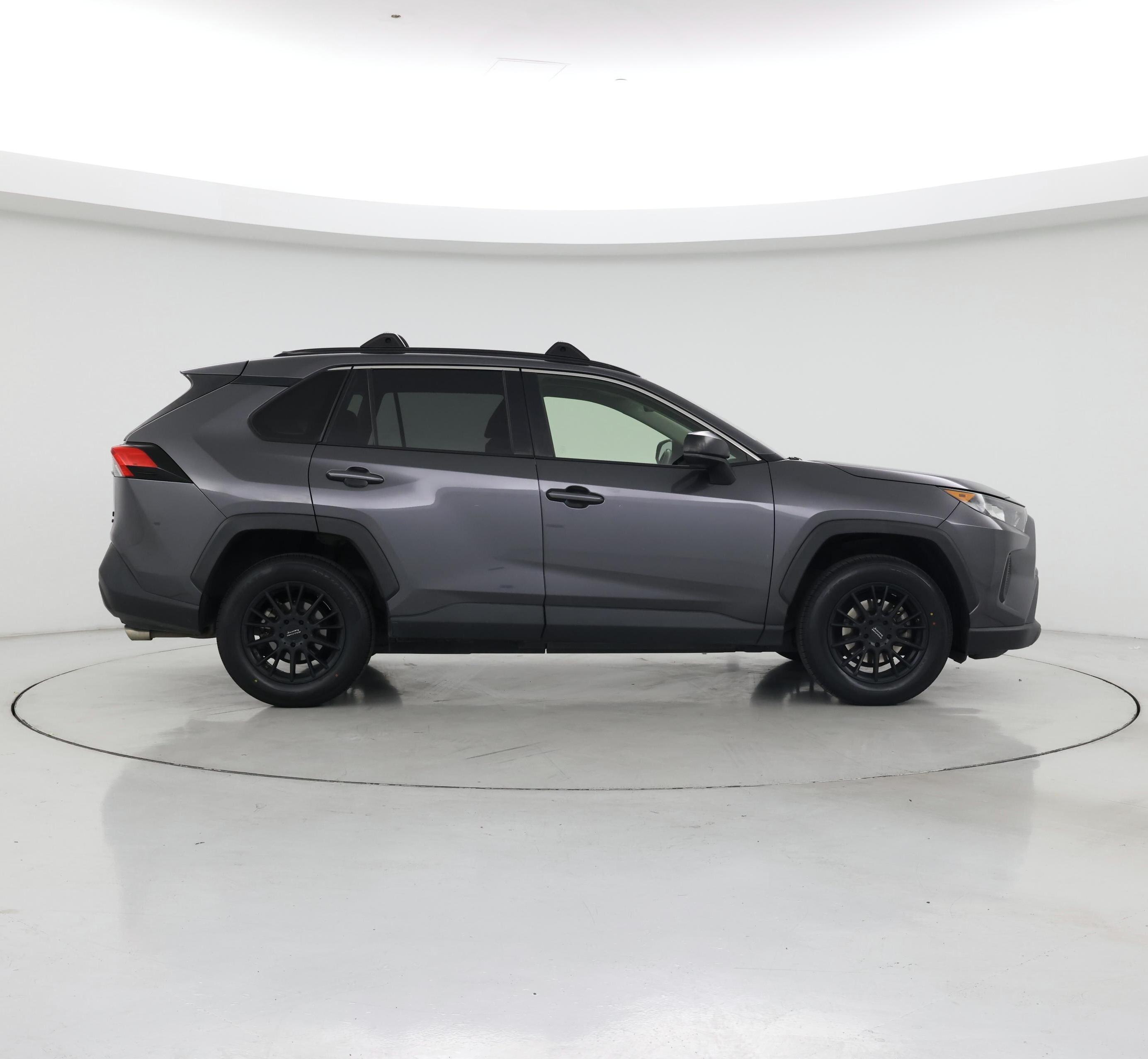 Thumbnail: 2019 Toyota RAV4 - 7