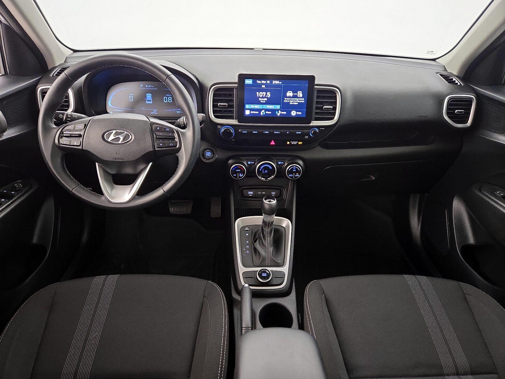 Thumbnail: 2024 Hyundai Venue - 9