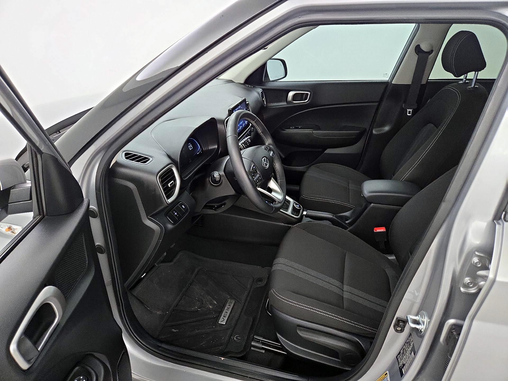 Thumbnail: 2024 Hyundai Venue - 11