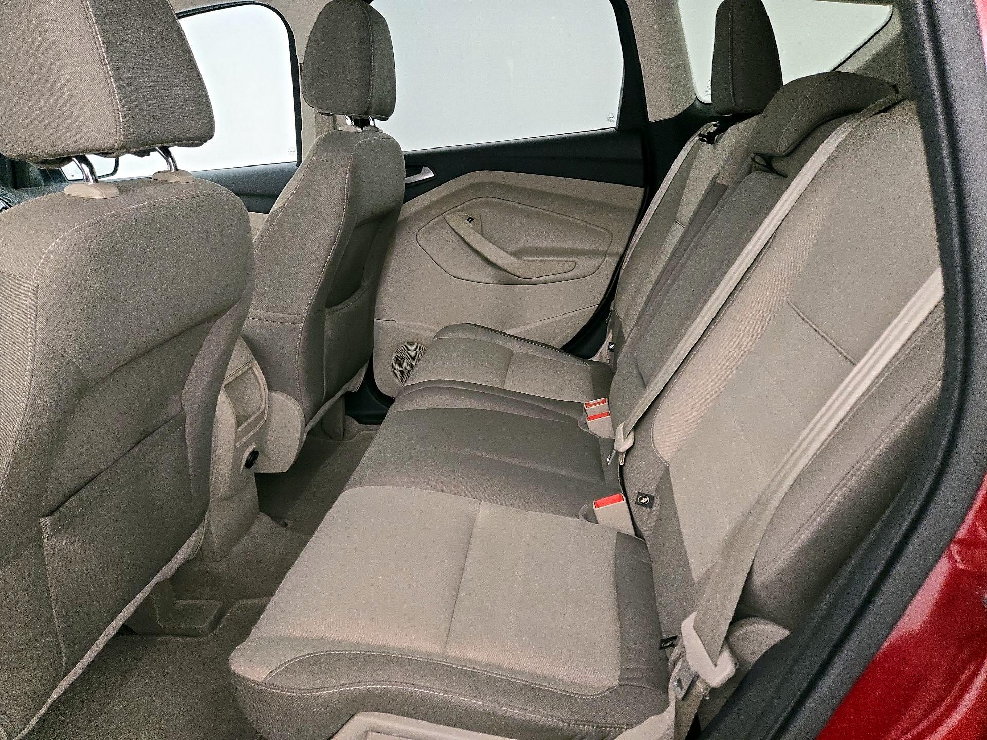 Thumbnail: 2015 Ford Escape - 19