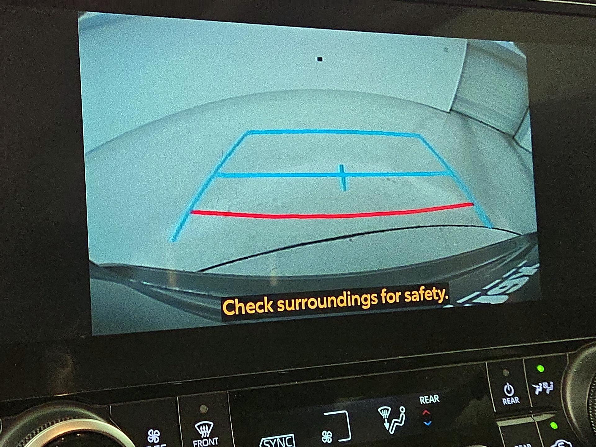 Thumbnail: 2023 Toyota Highlander - 15