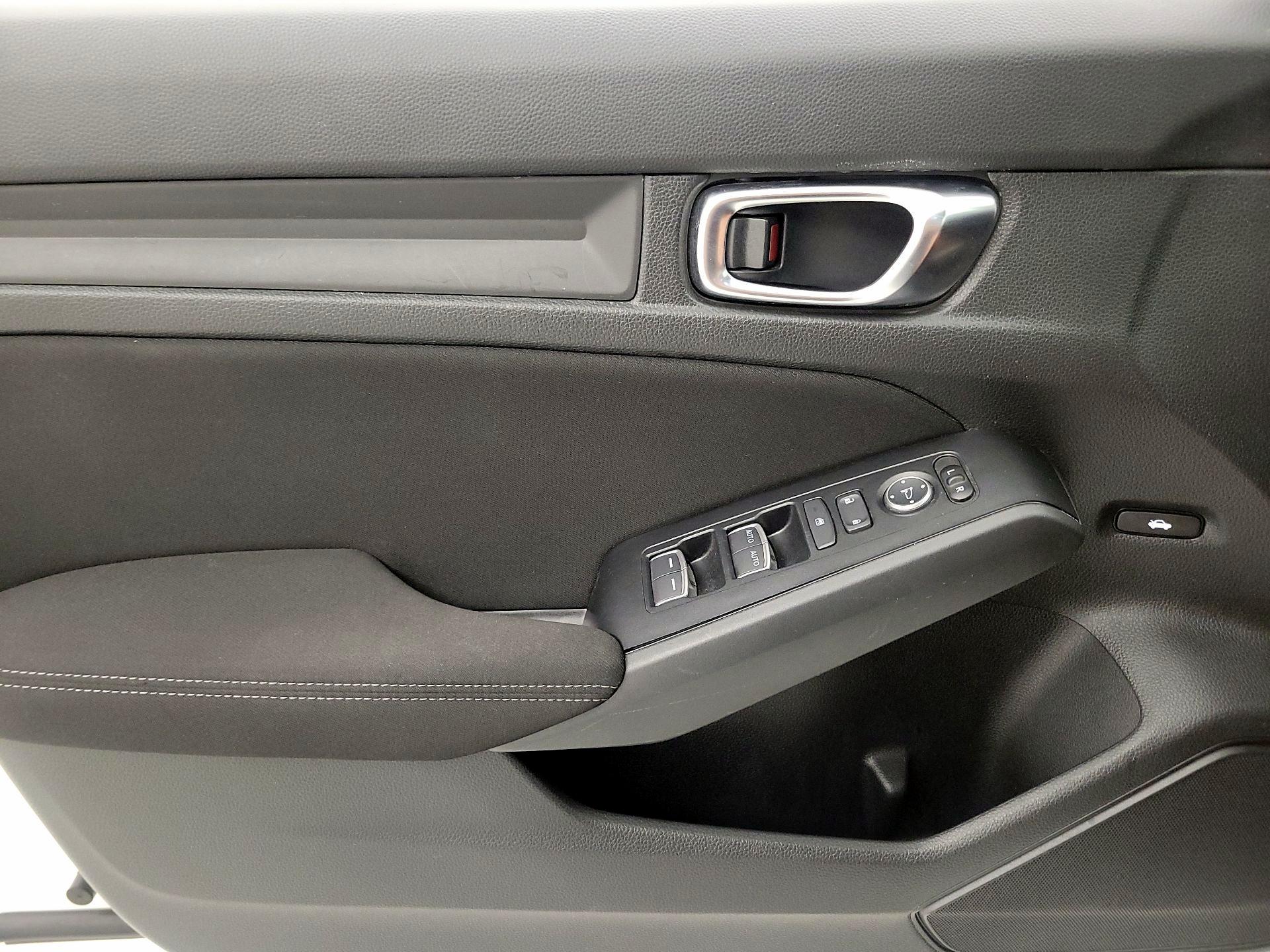 Thumbnail: 2024 Honda Civic - 12