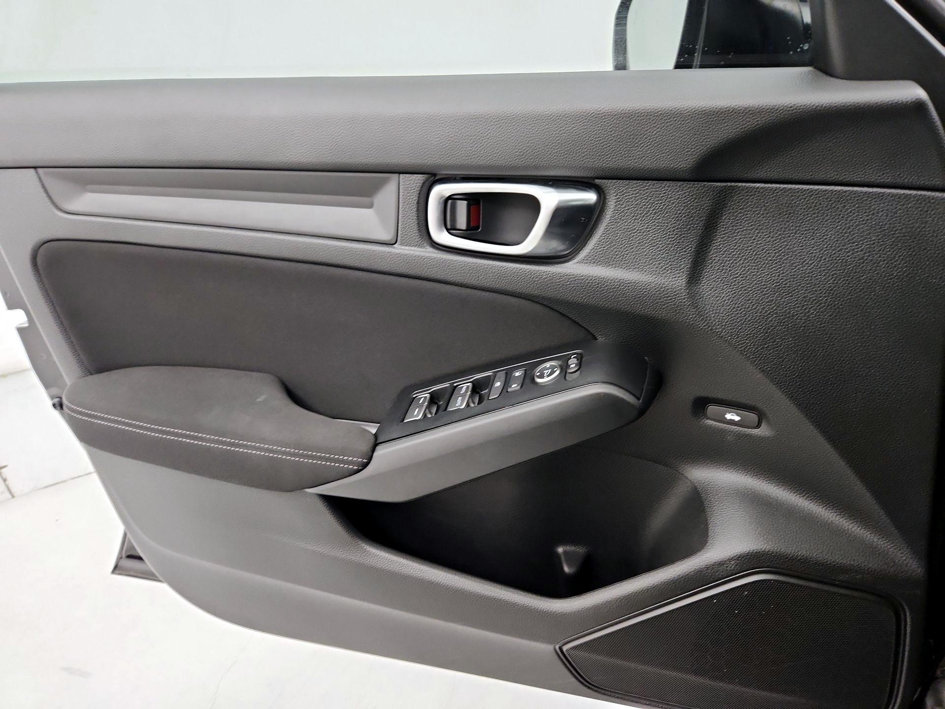 Thumbnail: 2025 Honda Civic - 12