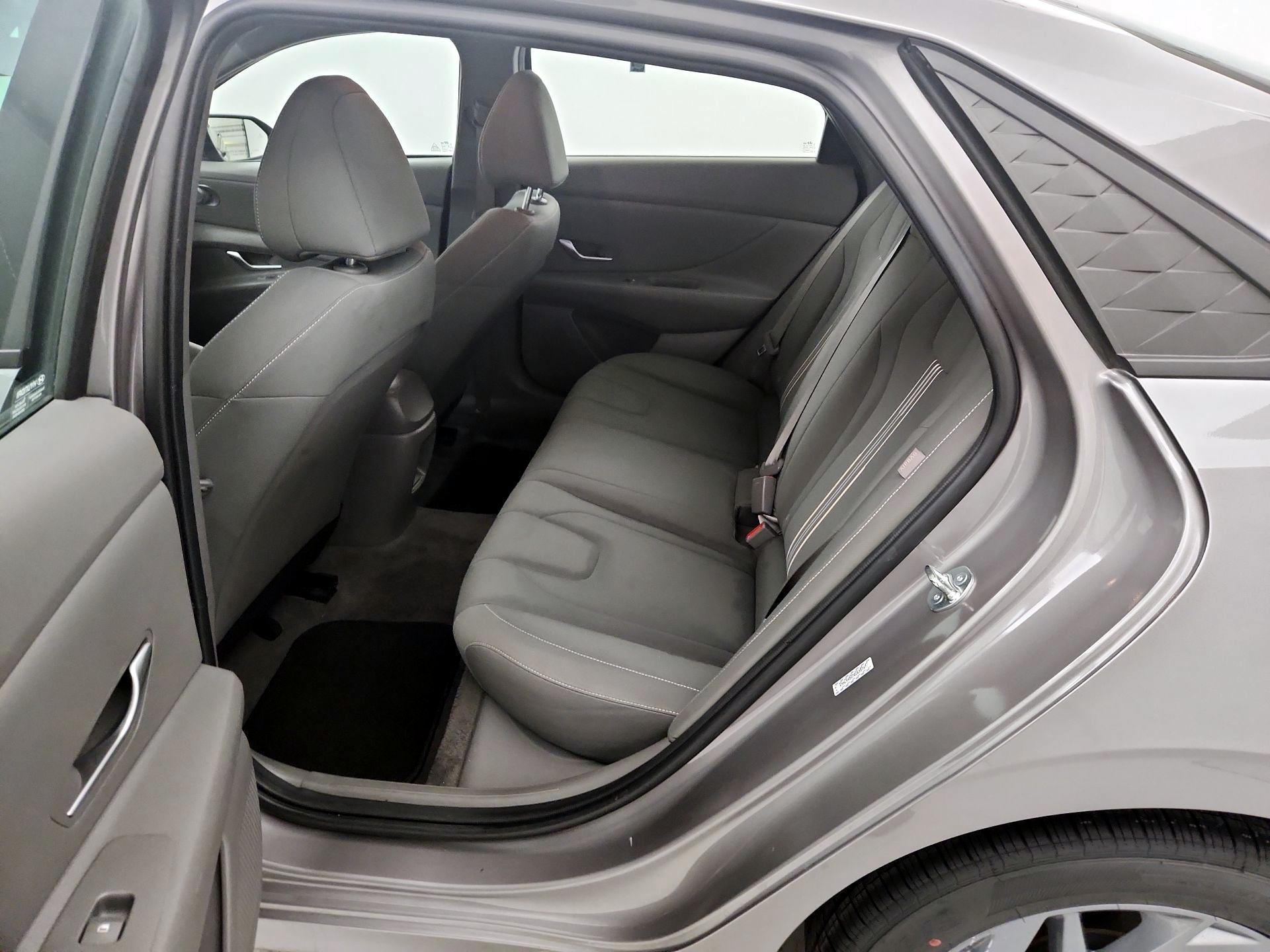 Thumbnail: 2024 Hyundai Elantra - 20