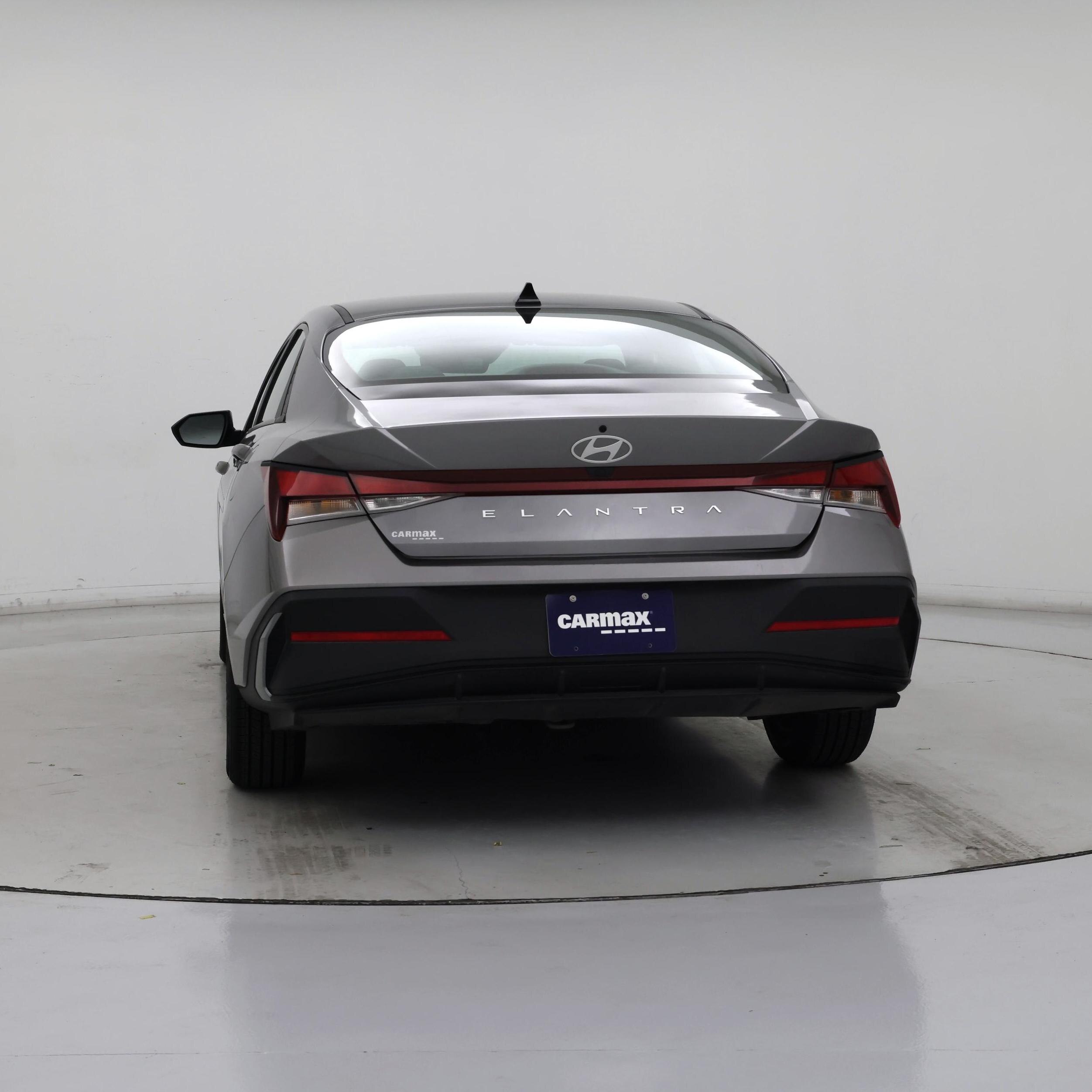 Thumbnail: 2024 Hyundai Elantra - 6