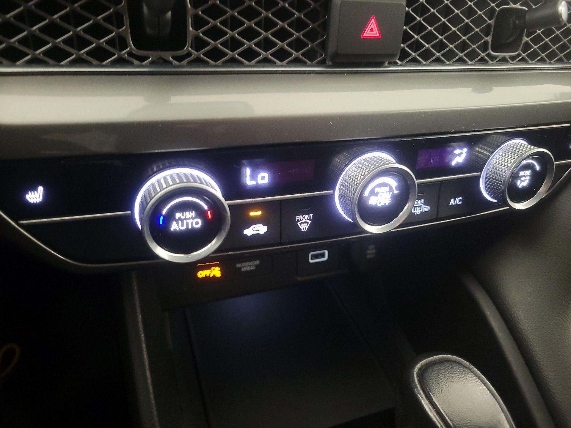 Thumbnail: 2023 Acura Integra - 16