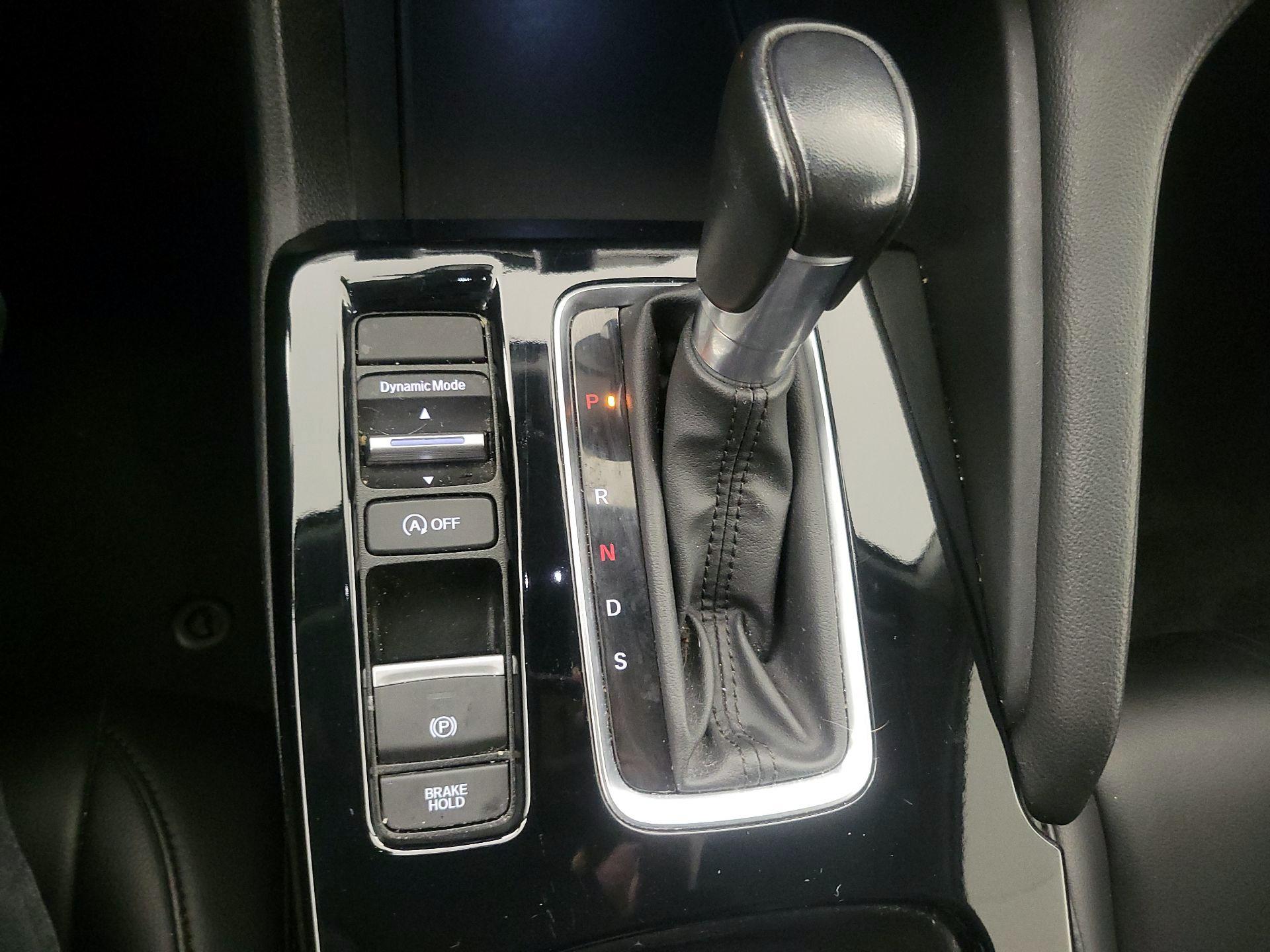 Thumbnail: 2023 Acura Integra - 17