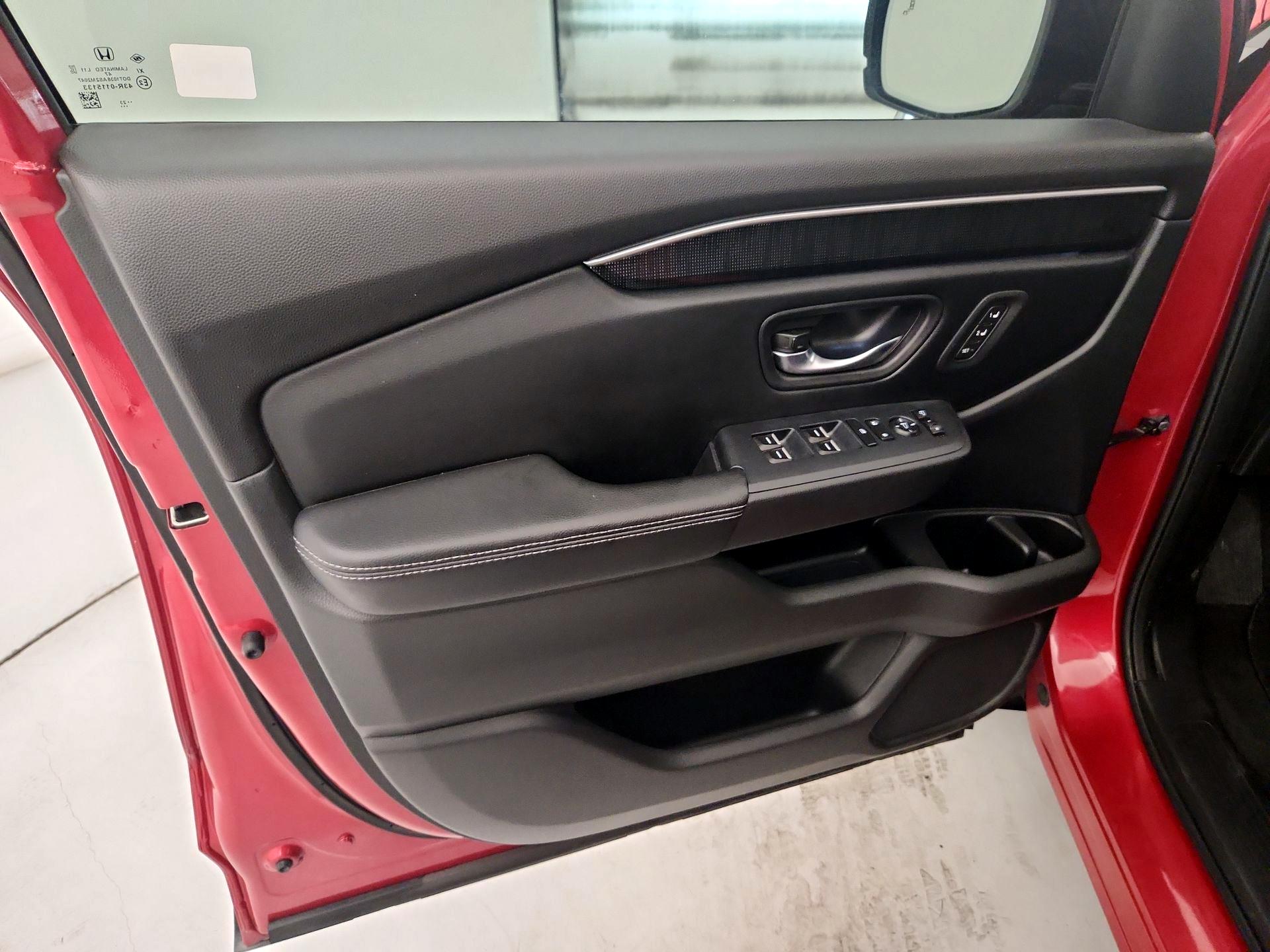 Thumbnail: 2023 Honda Pilot - 12