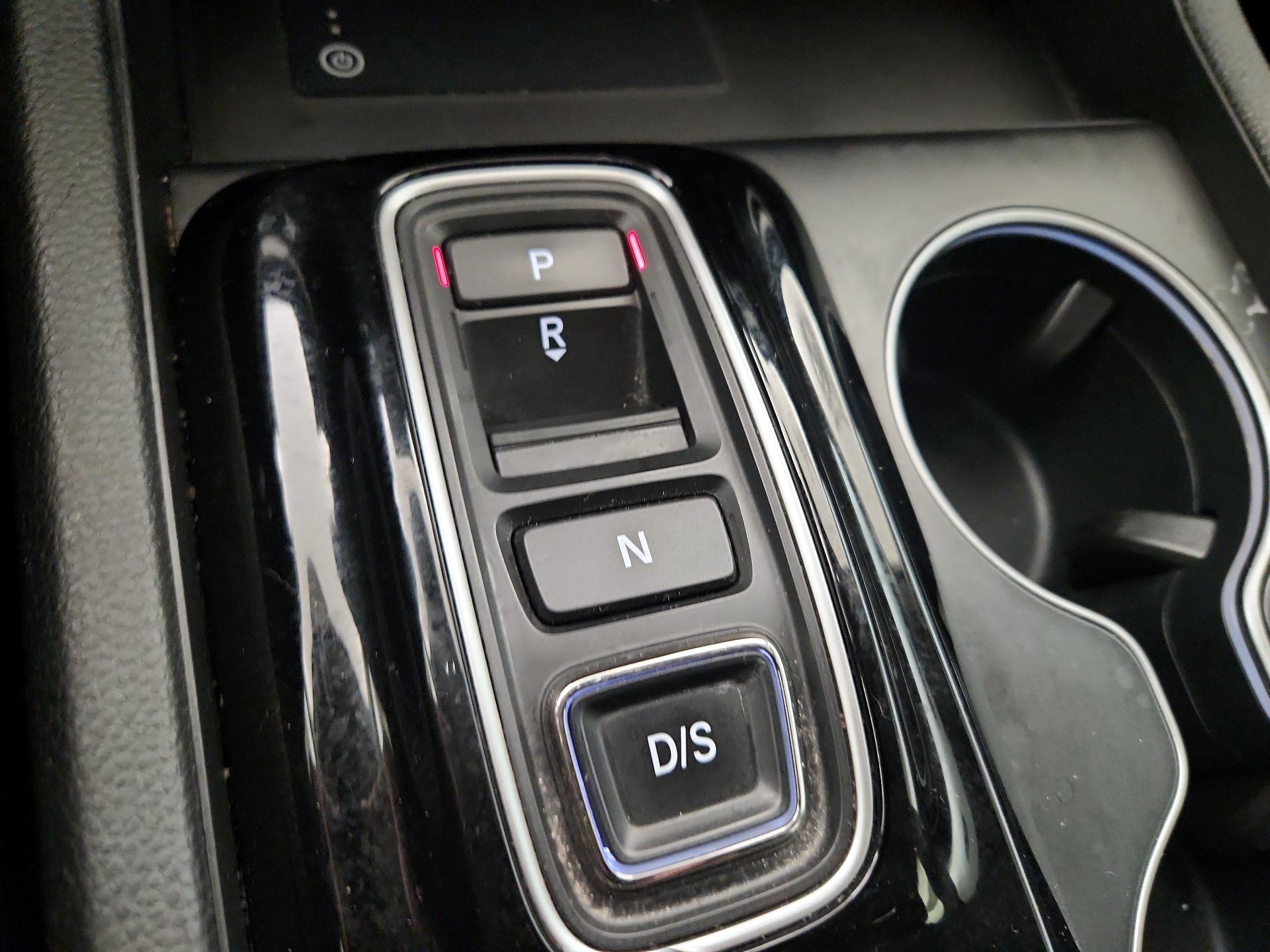 Thumbnail: 2023 Honda Pilot - 18