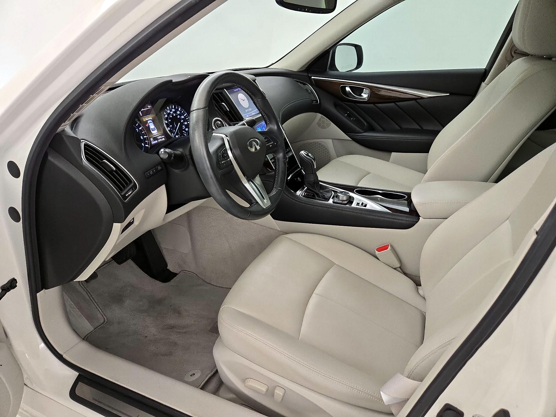 Thumbnail: 2019 INFINITI Q50 - 11