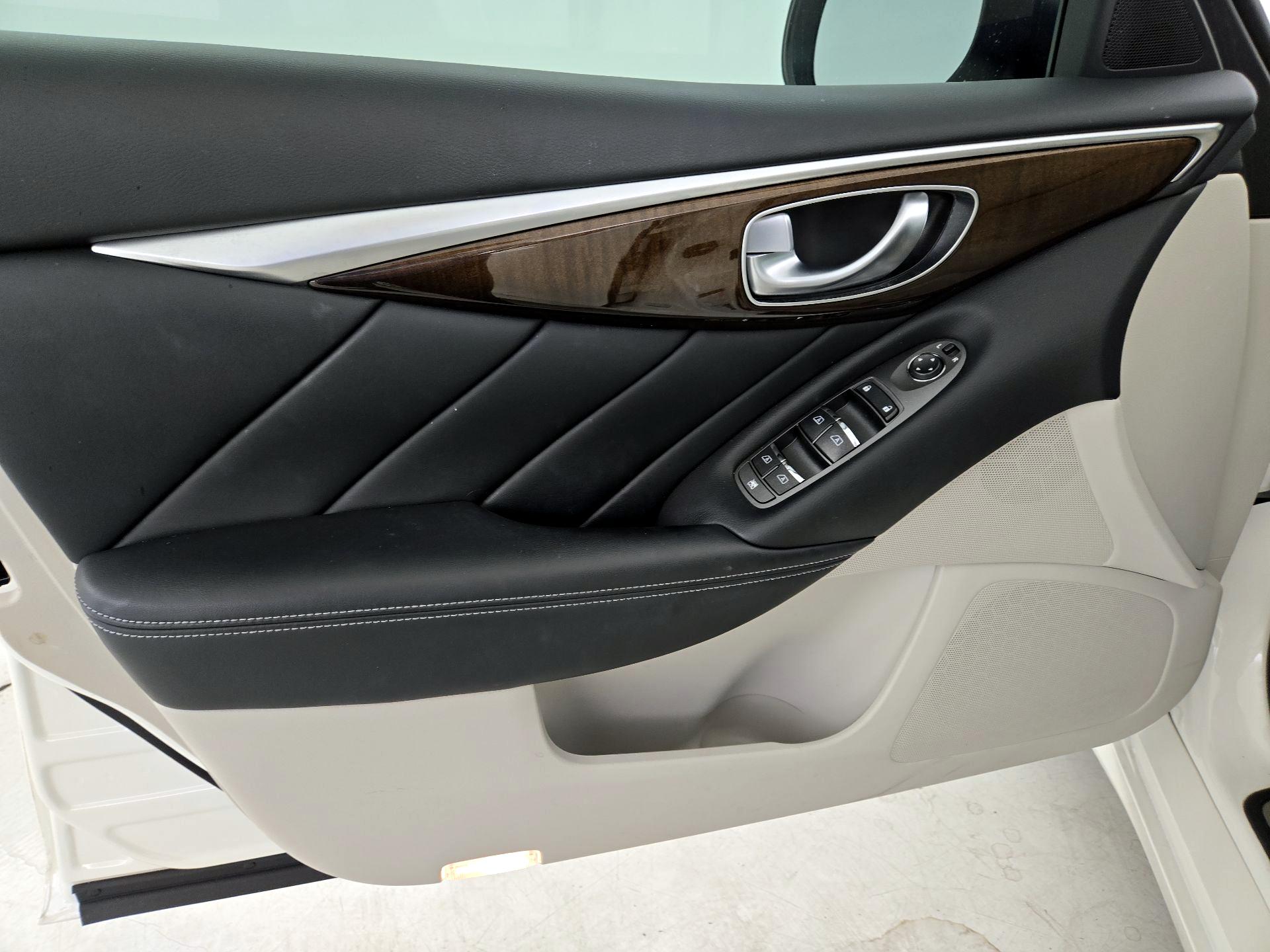 Thumbnail: 2019 INFINITI Q50 - 12