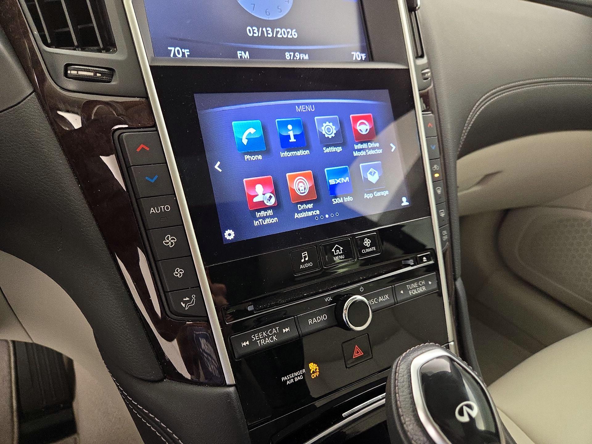 Thumbnail: 2019 INFINITI Q50 - 16