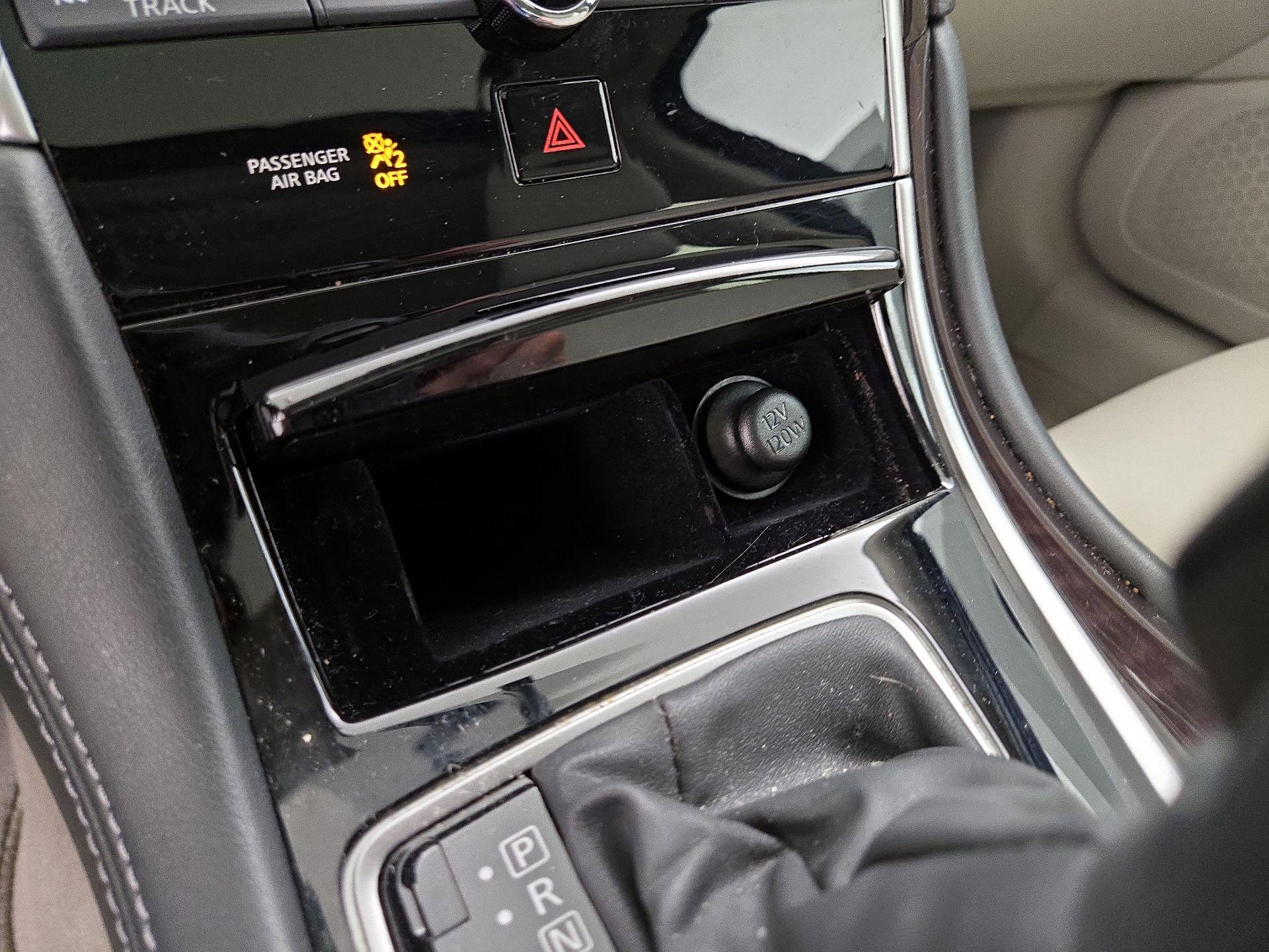 Thumbnail: 2019 INFINITI Q50 - 18