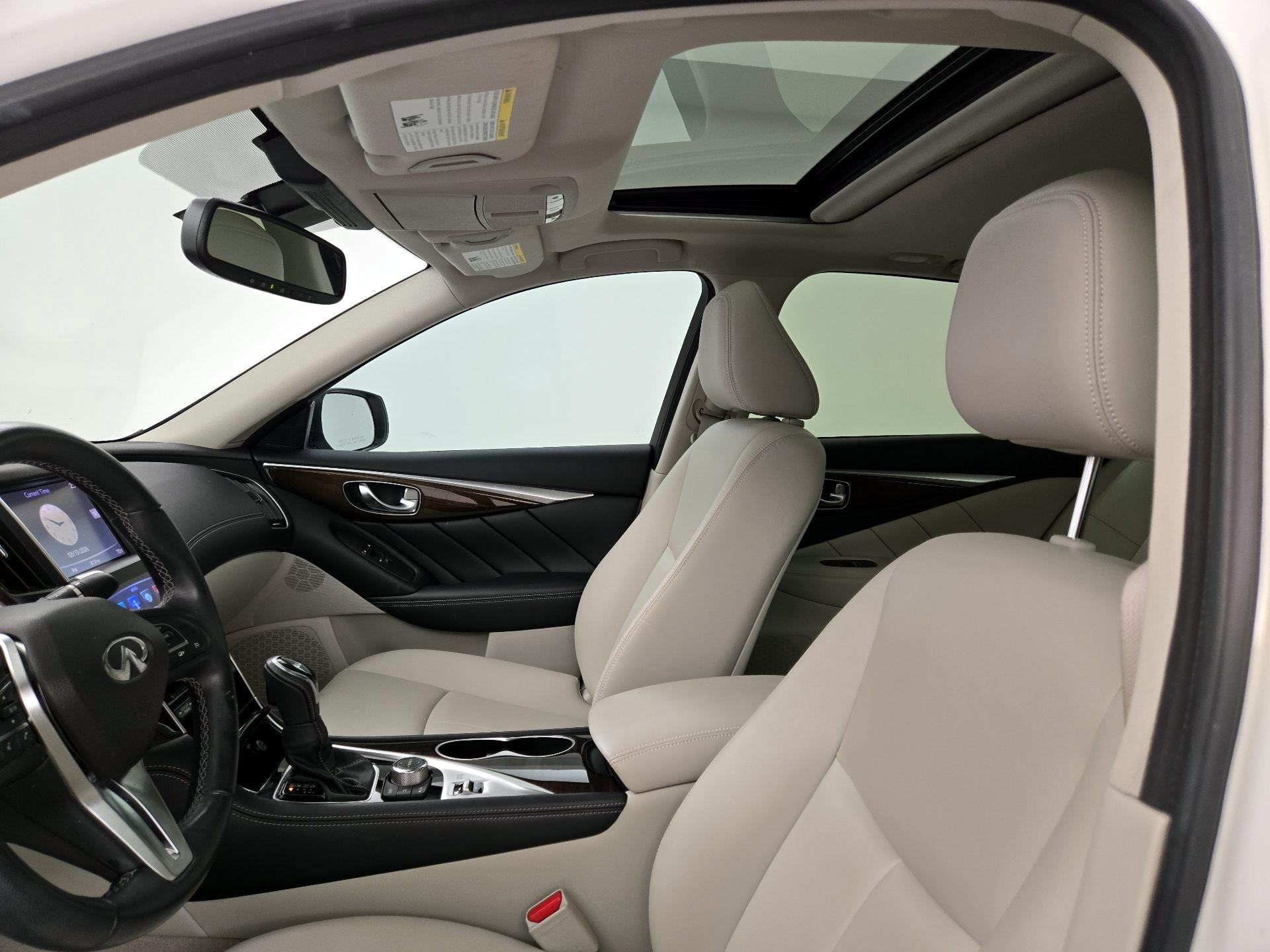 Thumbnail: 2019 INFINITI Q50 - 19