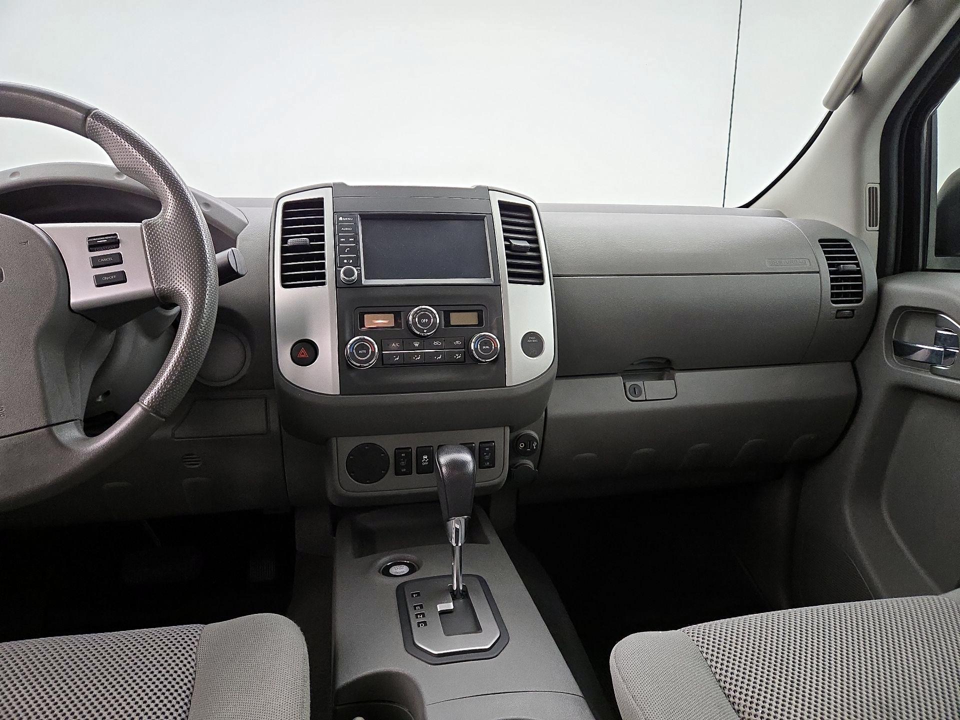 Thumbnail: 2020 Nissan Frontier - 9