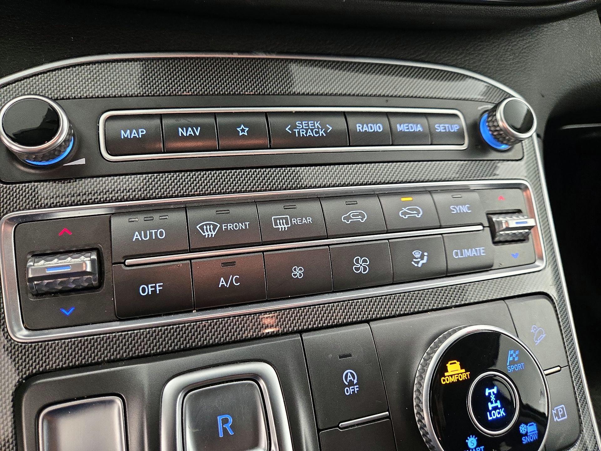 Thumbnail: 2023 Hyundai Santa Fe - 17