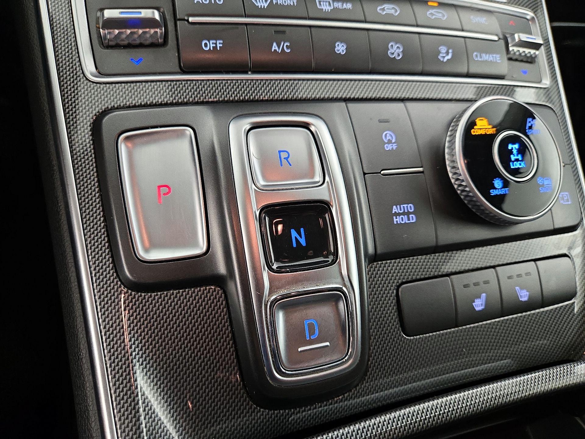 Thumbnail: 2023 Hyundai Santa Fe - 18