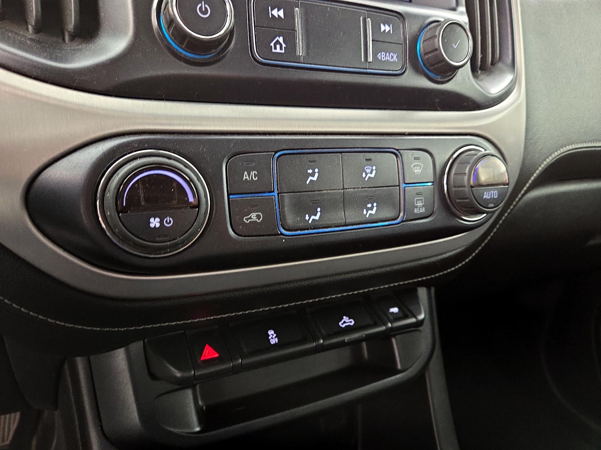 Thumbnail: 2019 GMC Canyon - 16