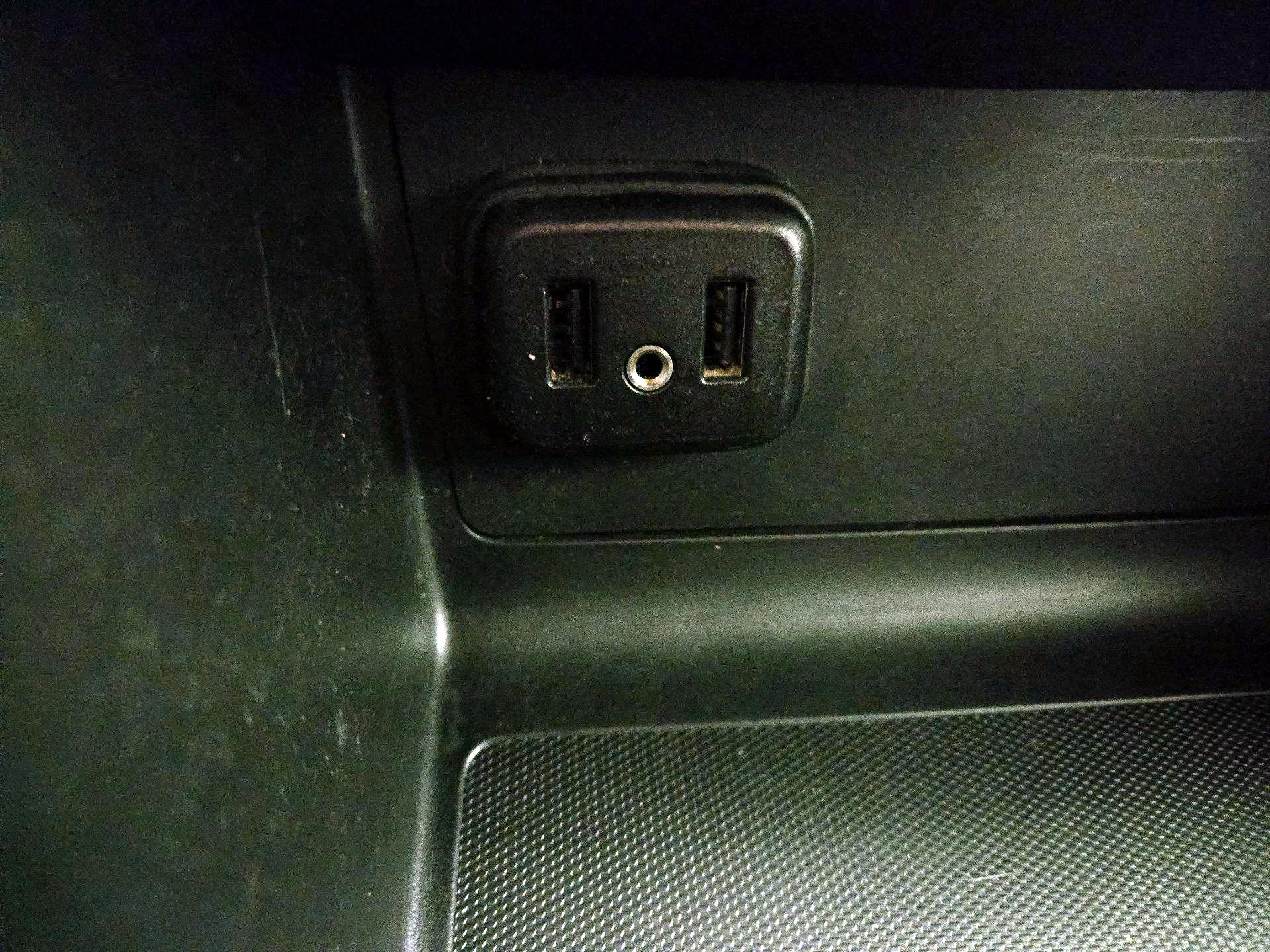 Thumbnail: 2019 GMC Canyon - 18