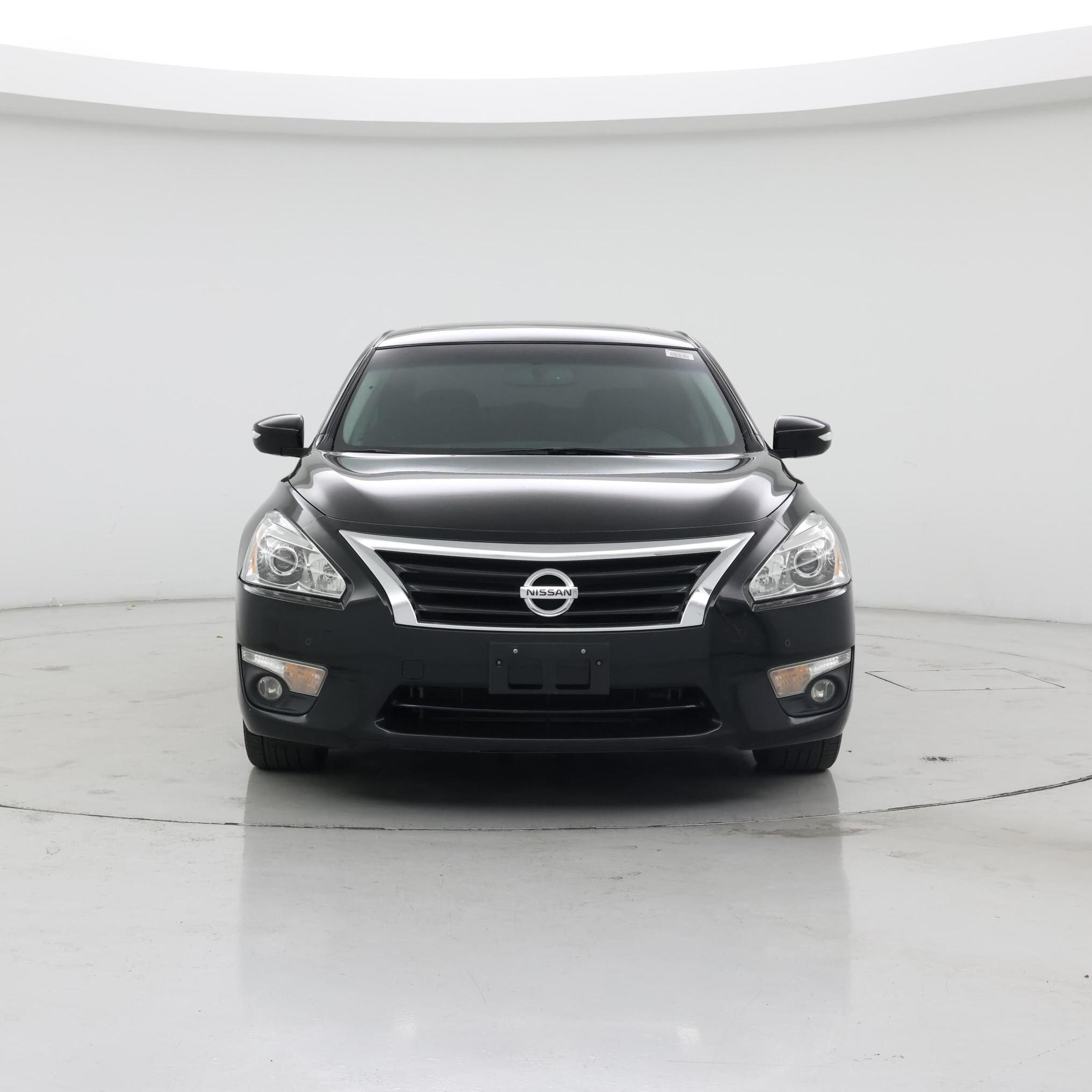 Thumbnail: 2015 Nissan Altima - 5