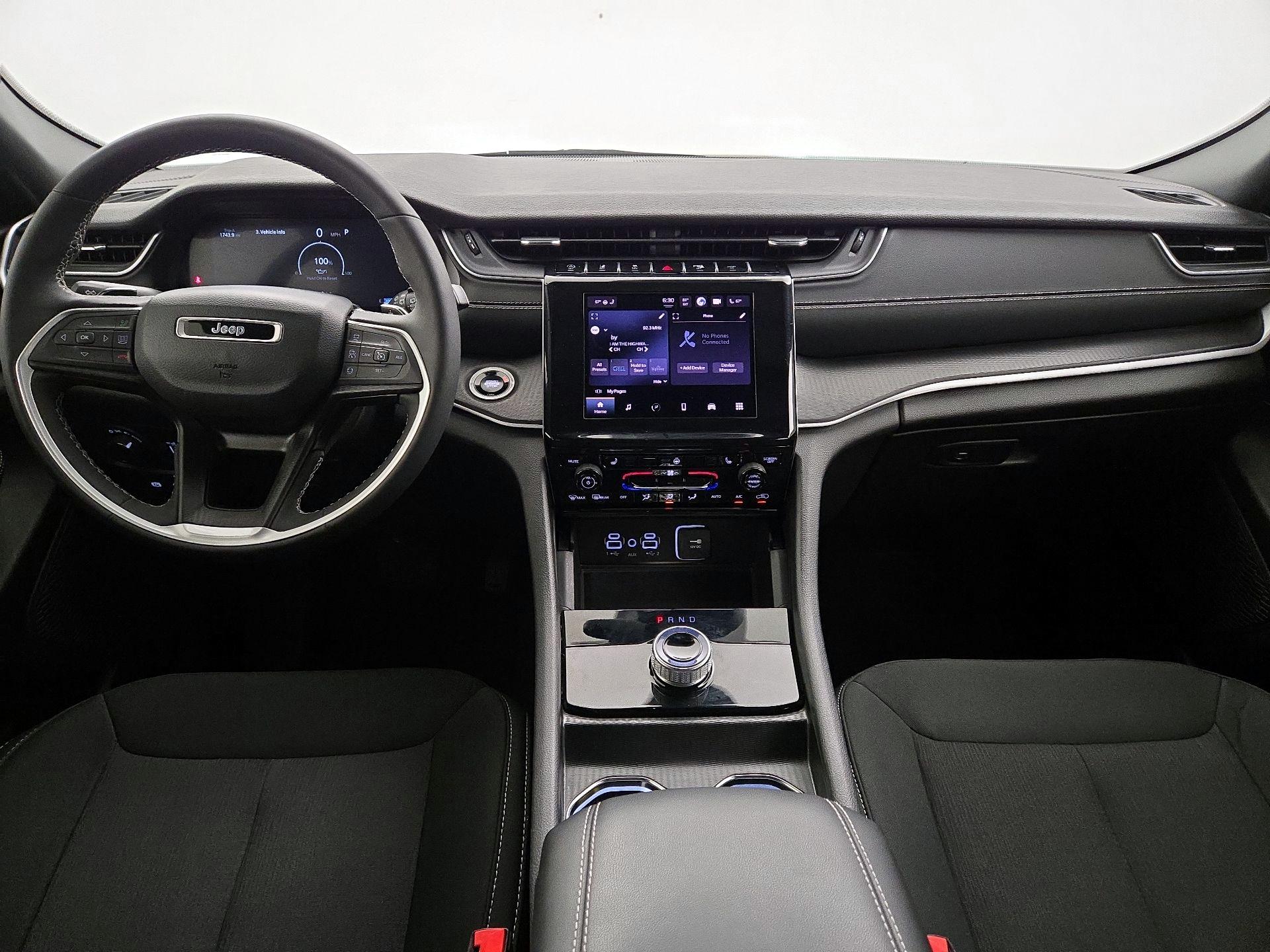 Thumbnail: 2024 Jeep Grand Cherokee - 9