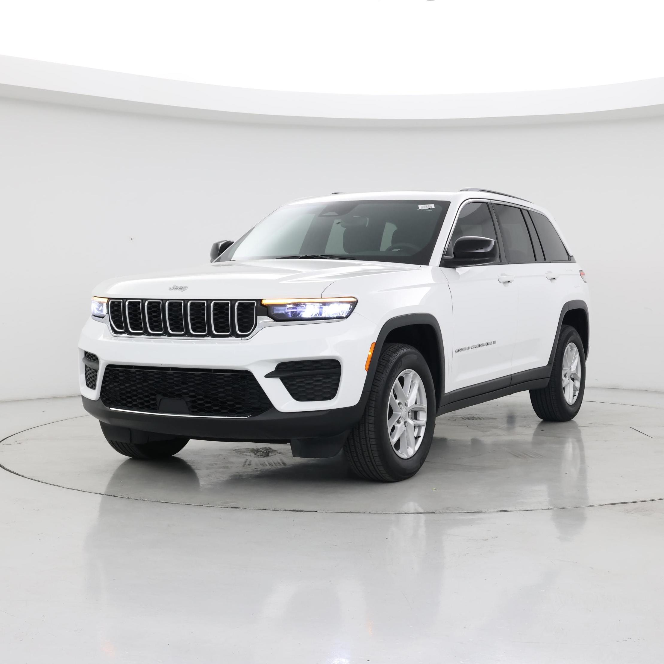 Thumbnail: 2024 Jeep Grand Cherokee - 4