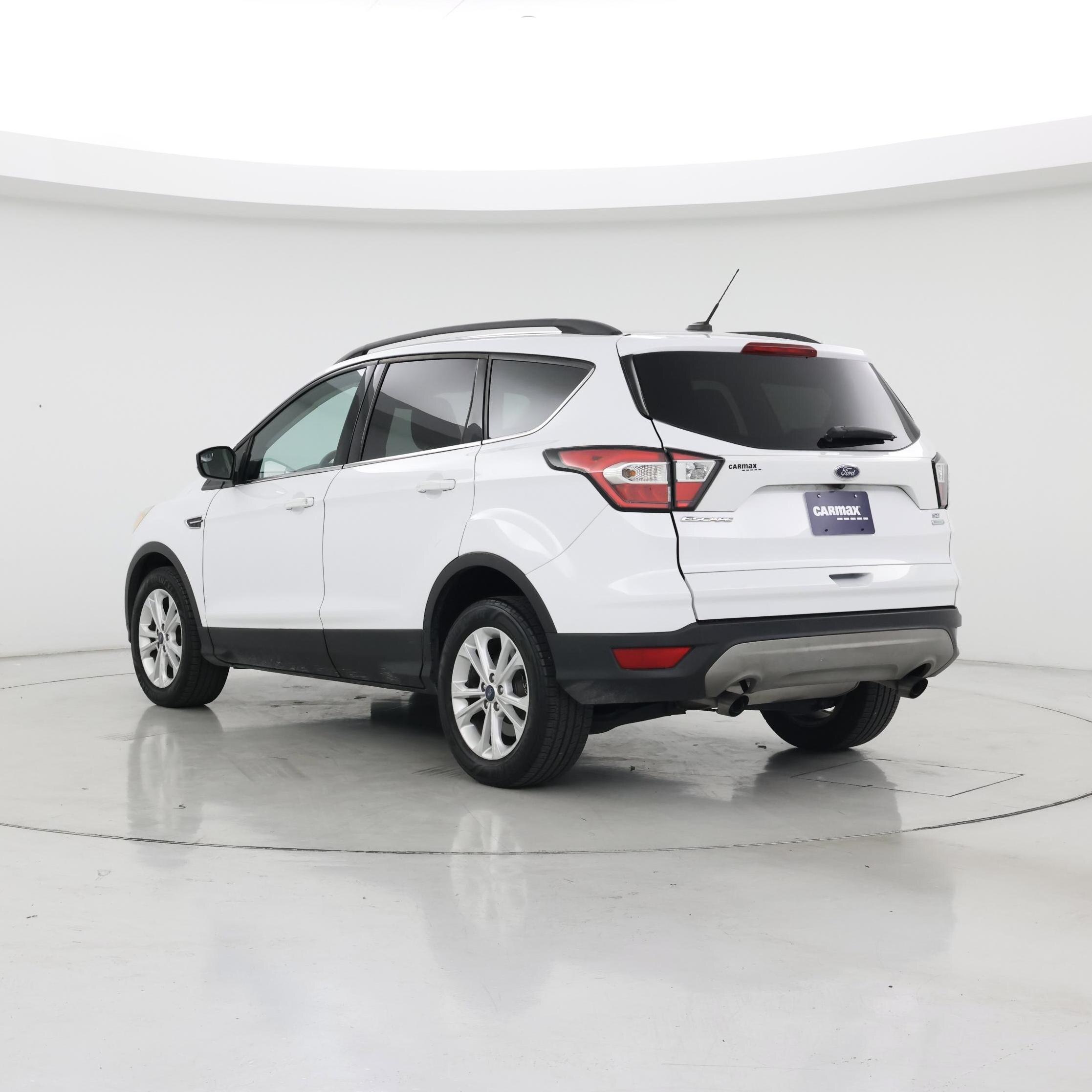 Thumbnail: 2018 Ford Escape - 2