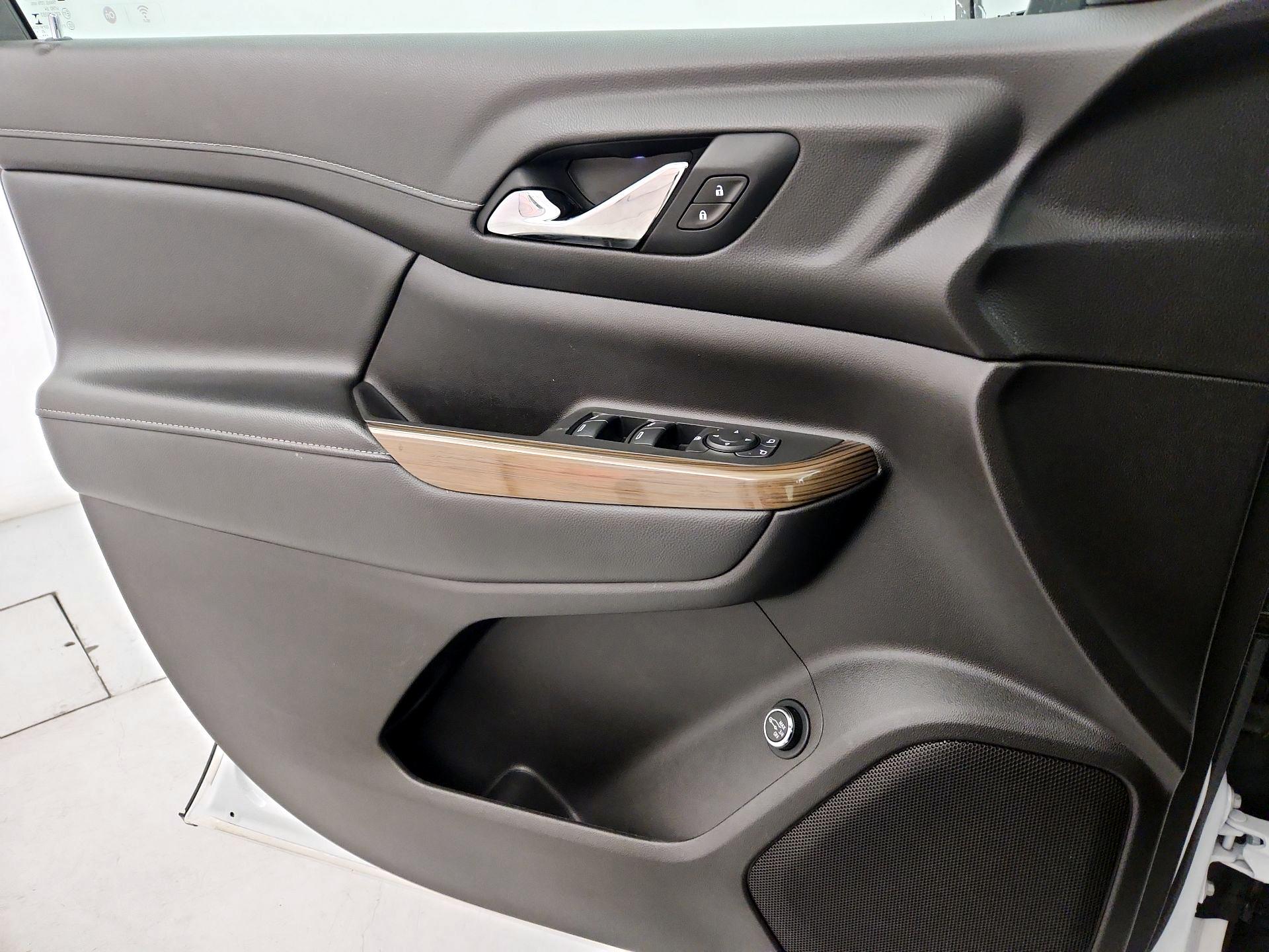 Thumbnail: 2021 GMC Acadia - 12