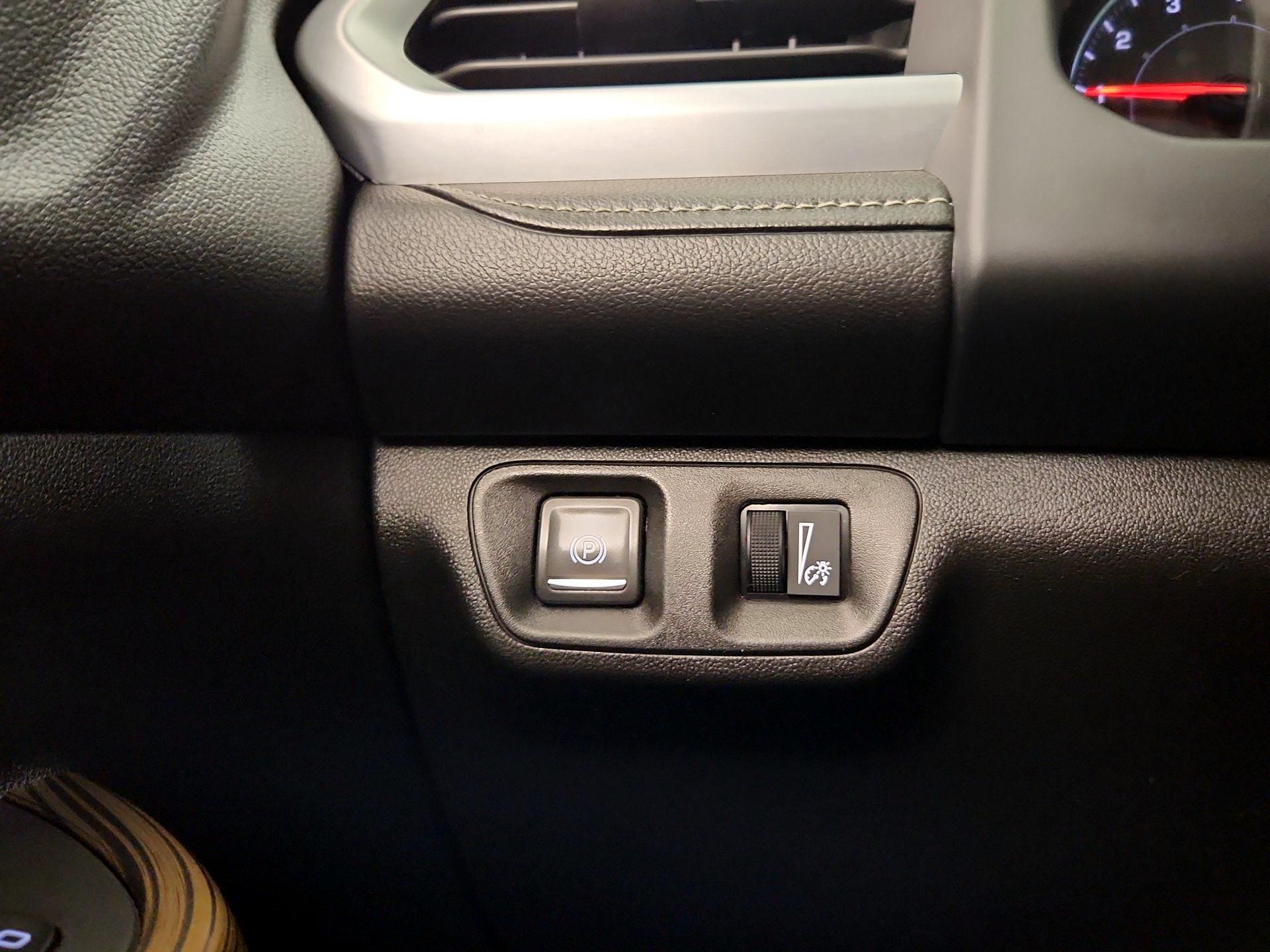 Thumbnail: 2021 GMC Acadia - 13