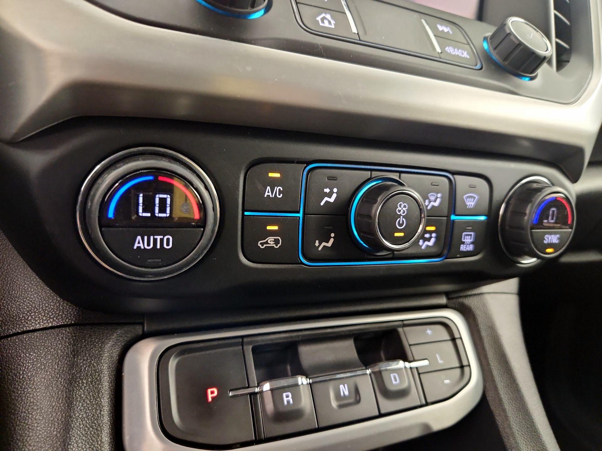 Thumbnail: 2021 GMC Acadia - 16