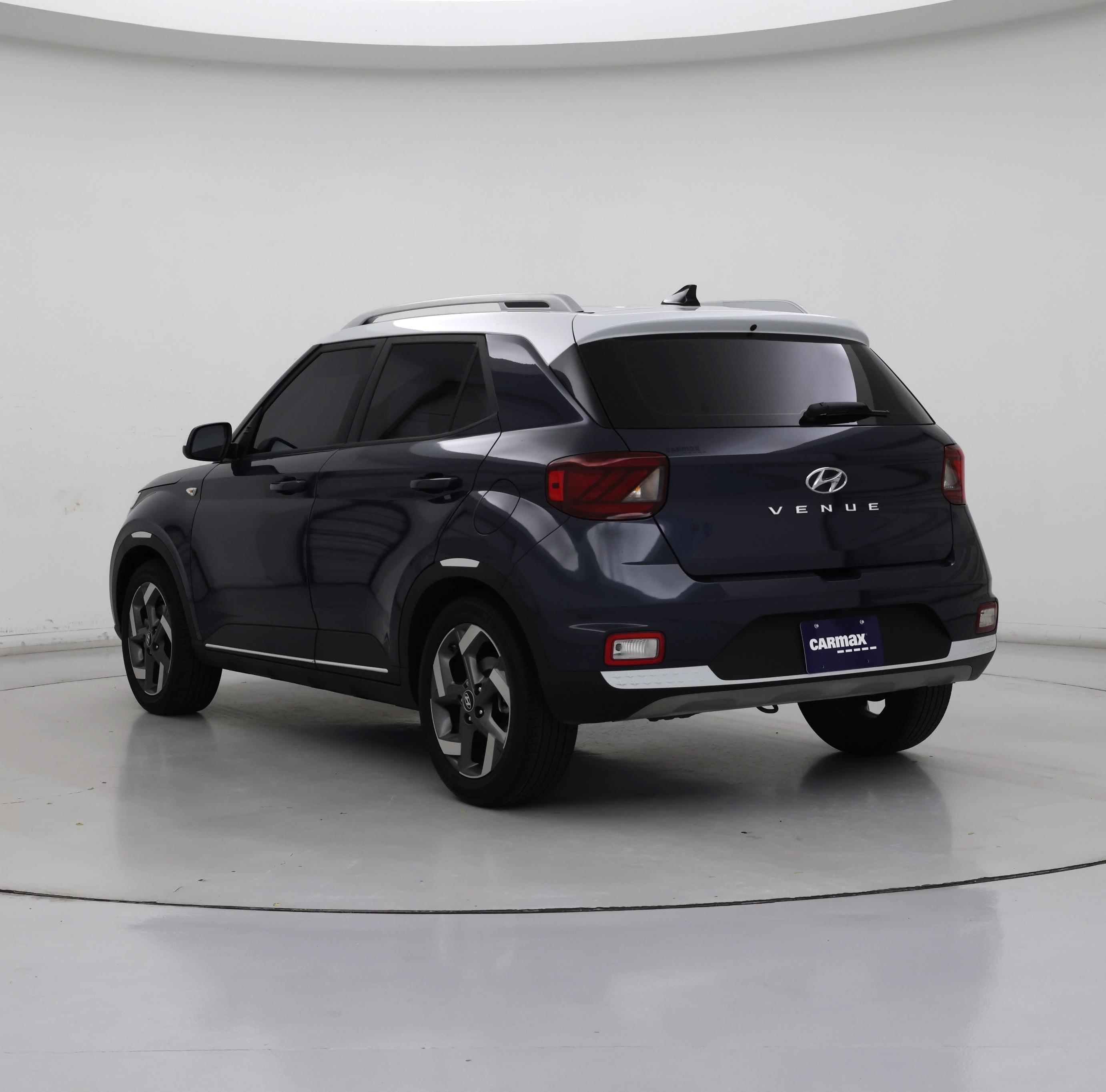 Thumbnail: 2022 Hyundai Venue - 2